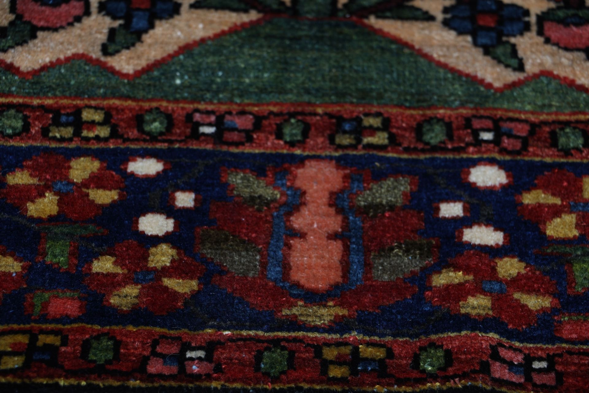 perserteppich-bachtiar-150-x-210-cm-schurwolle-handgeknupft-antik-17 Bakhtiari Perserteppich antik, 150 × 210 cm, Wolle