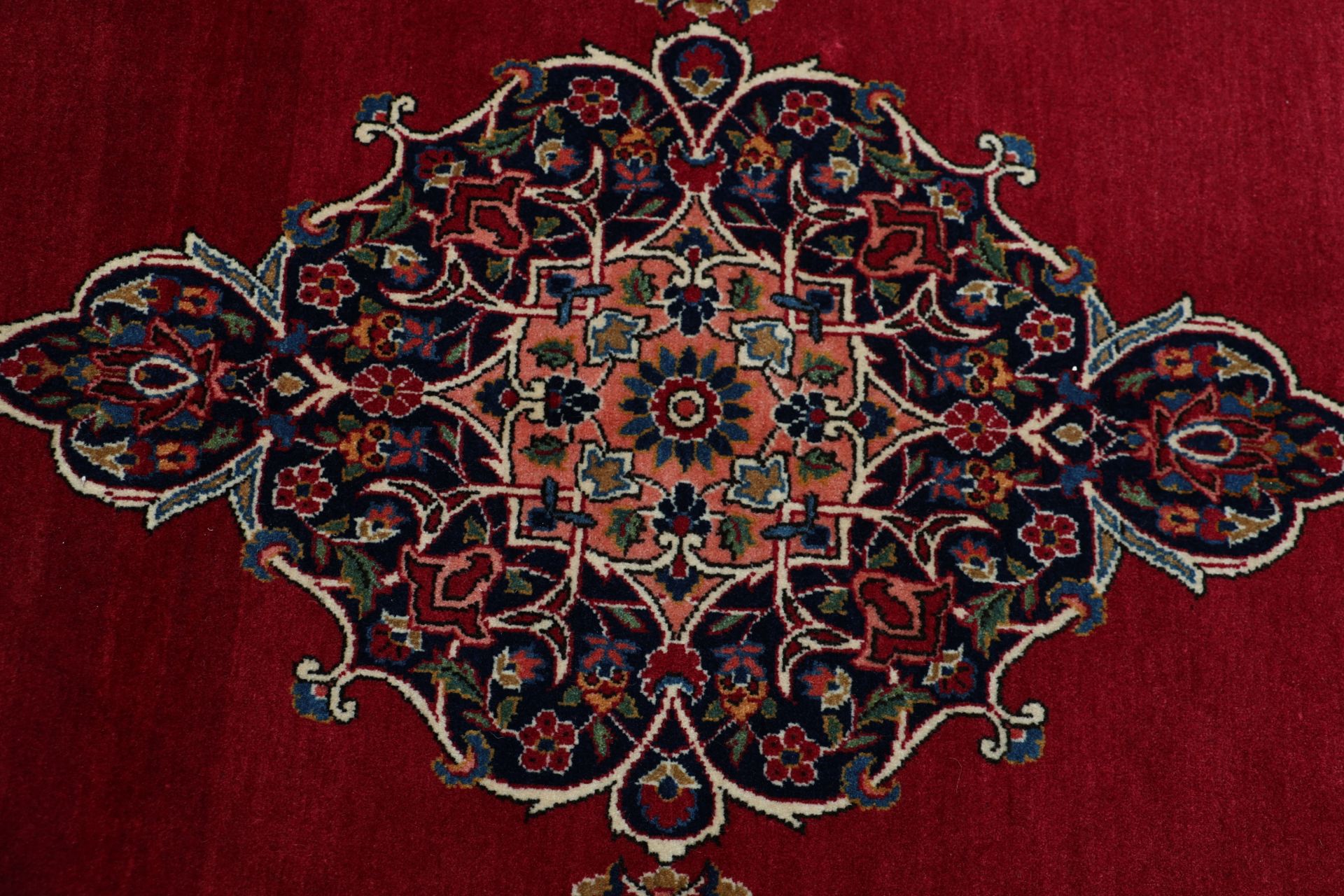 Kashan Perserteppich 136 × 218 cm aus Wolle, handgeknüpft