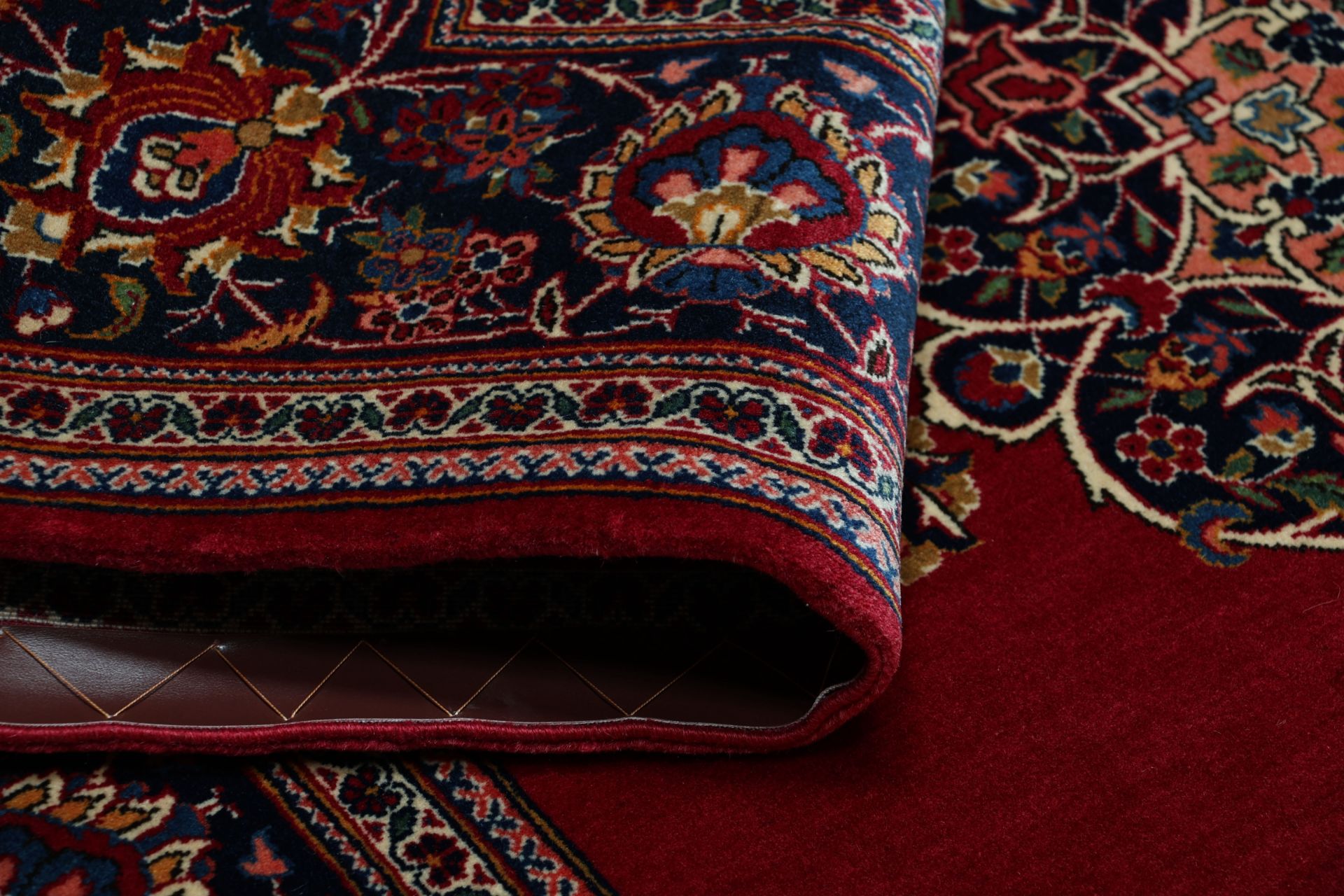 Kashan Perserteppich 136 × 218 cm aus Wolle, handgeknüpft