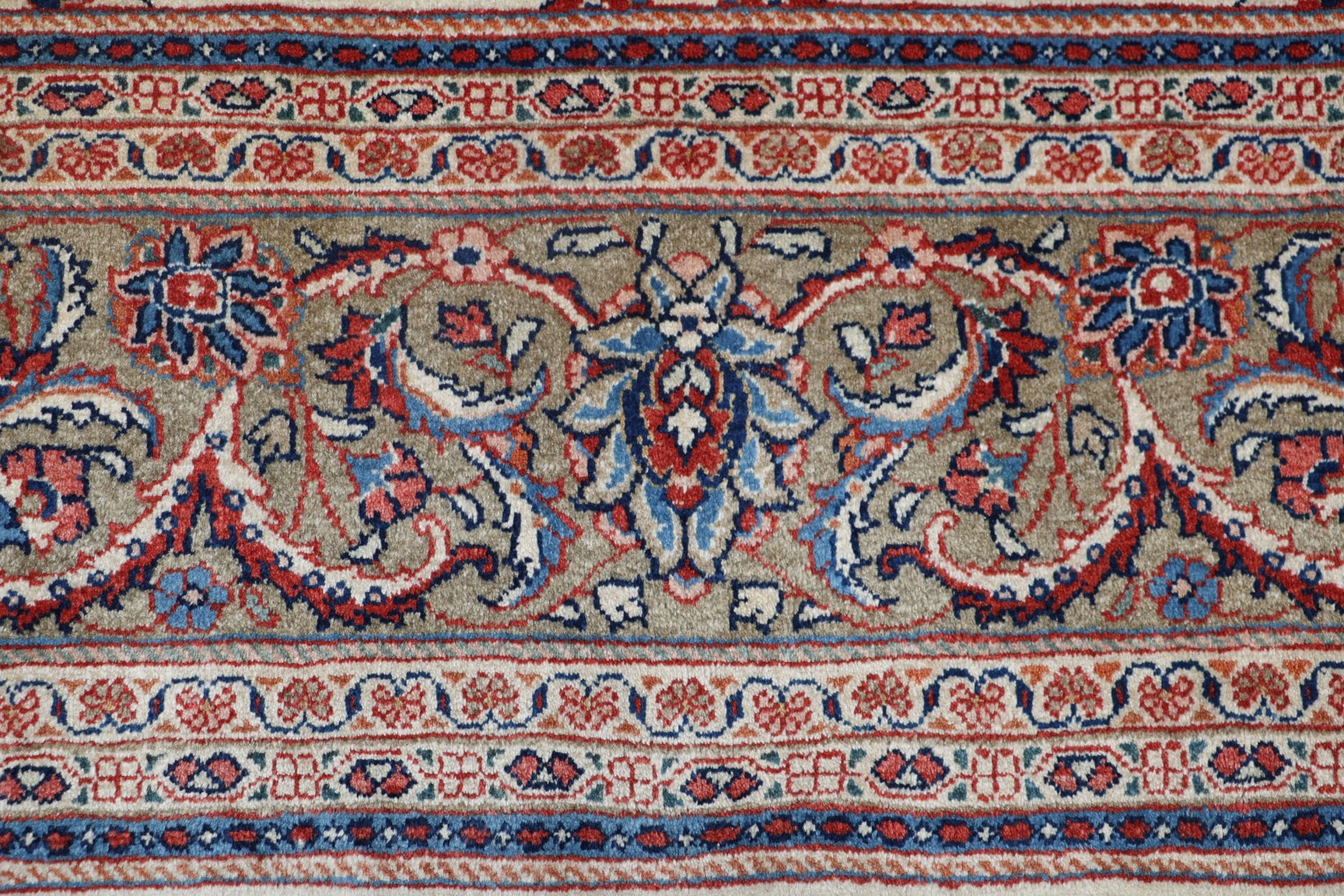Handgeknüpfter Sarough Perserteppich 261 × 364 cm
