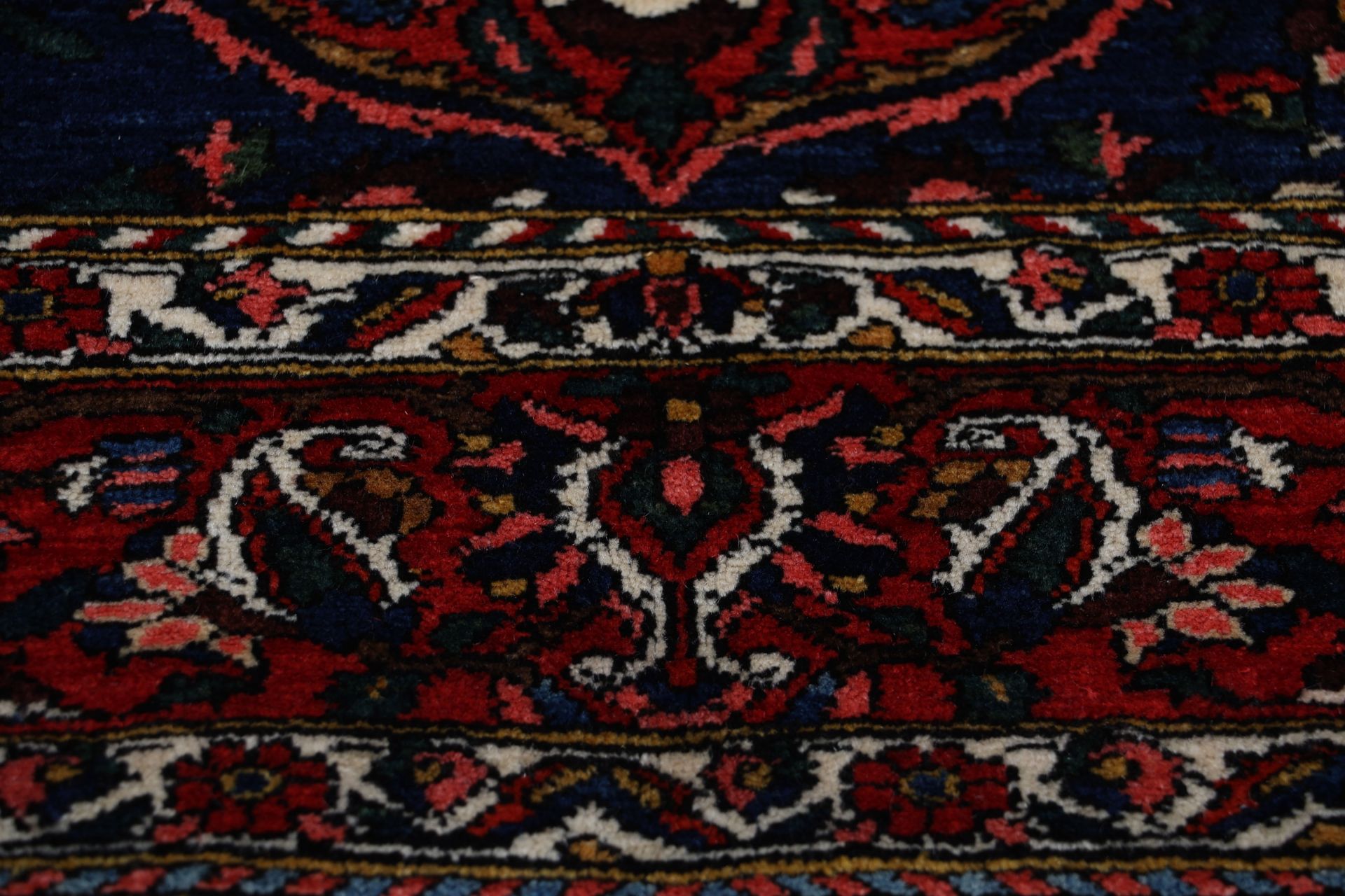 perserteppich-bachtiar-150-x-206-cm-schurwolle-handgeknupft-antik-16 Antiker Bakhtiari Perserteppich, 150 × 206 cm, Wolle