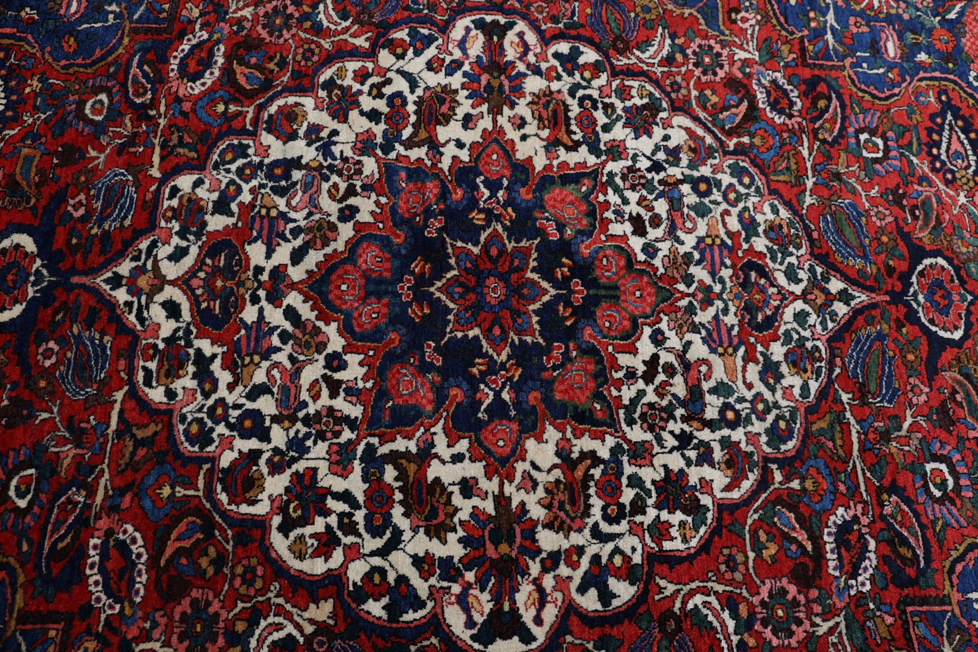 perserteppich-bachtiar-150-x-206-cm-schurwolle-handgeknupft-antik-18 Antiker Bakhtiari Perserteppich, 150 × 206 cm, Wolle