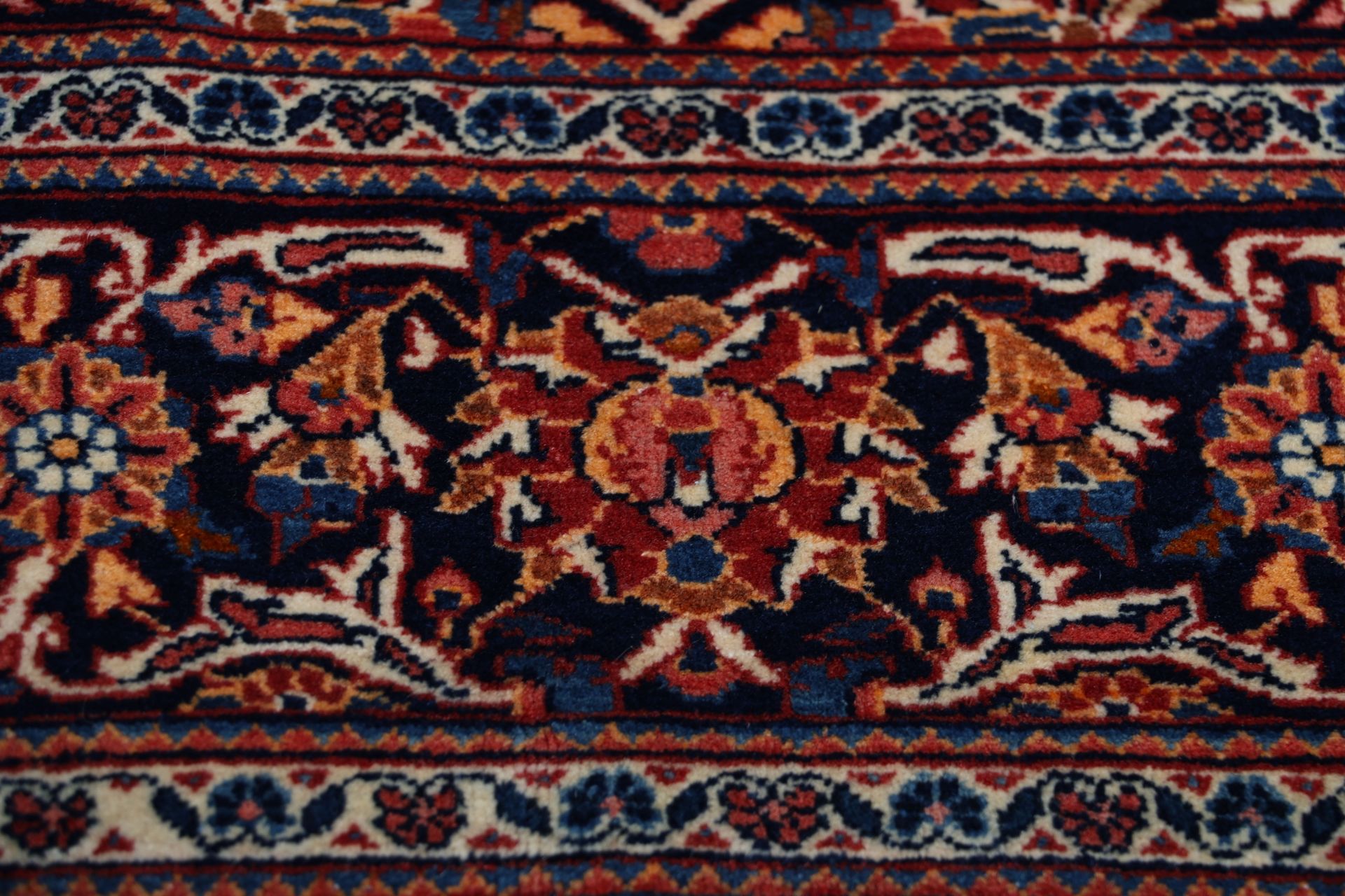 Handgeknüpfter Kashan Perserteppich, 137 × 211 cm, Wolle