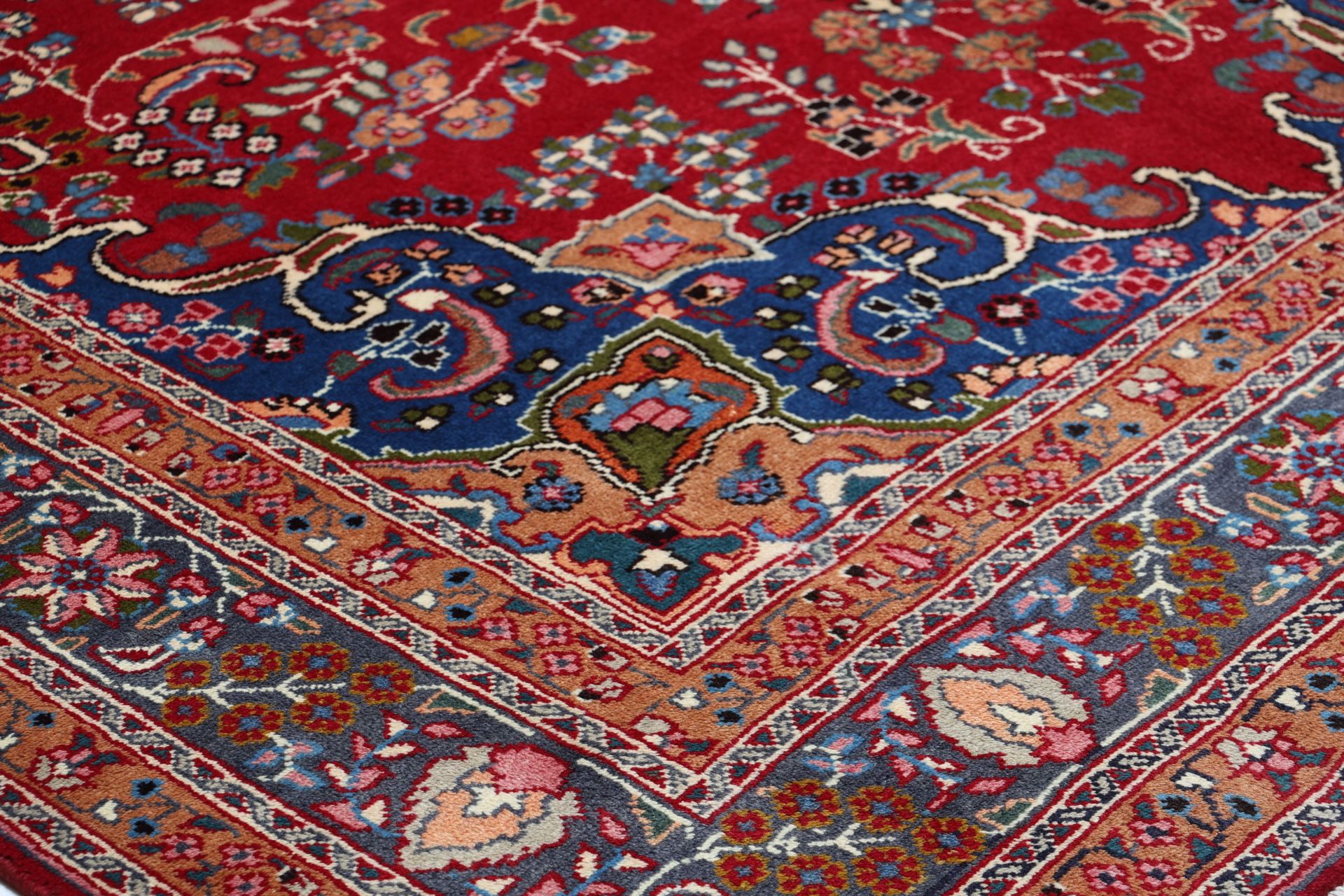 Handgeknüpfter Mashhad Perserteppich 195 × 295 cm