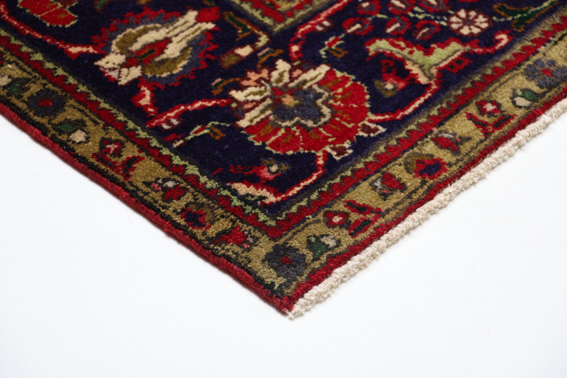 Täbriz Perserteppich 204 × 305 cm aus Wolle, handgeknüpft