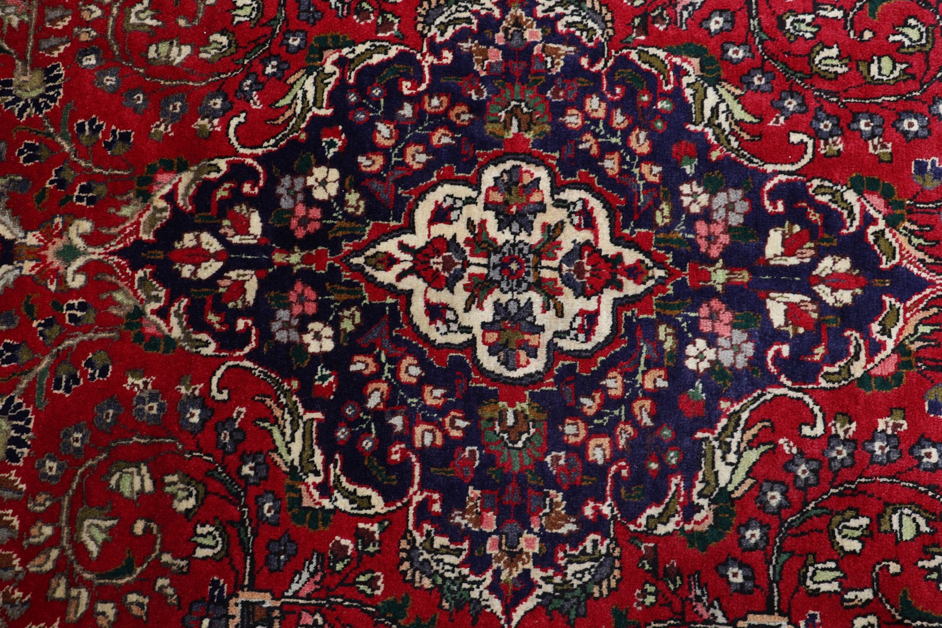 Täbriz Perserteppich 204 × 305 cm aus Wolle, handgeknüpft