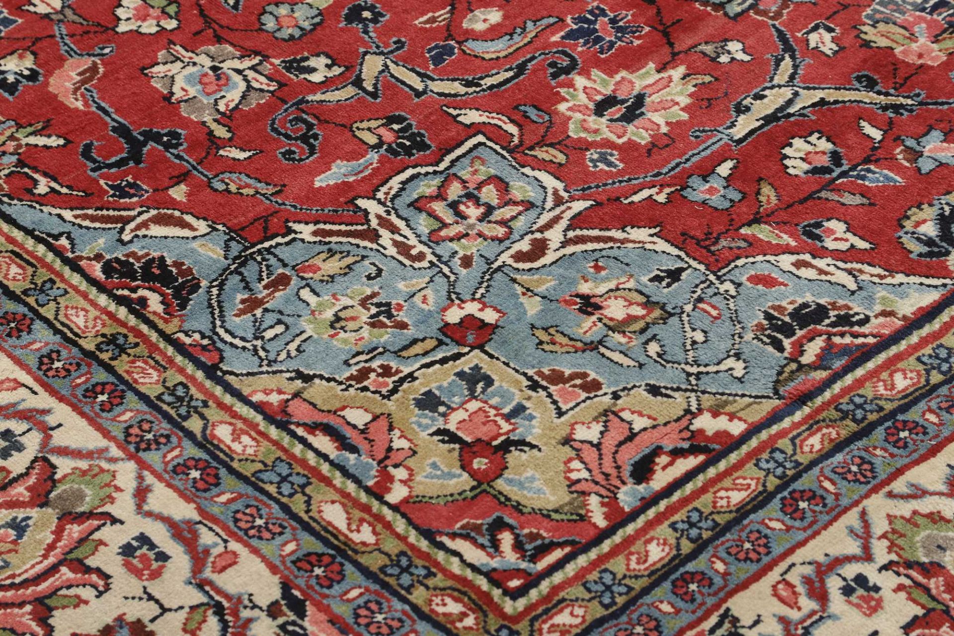 Perserteppich aus Iran, 321 × 509 cm