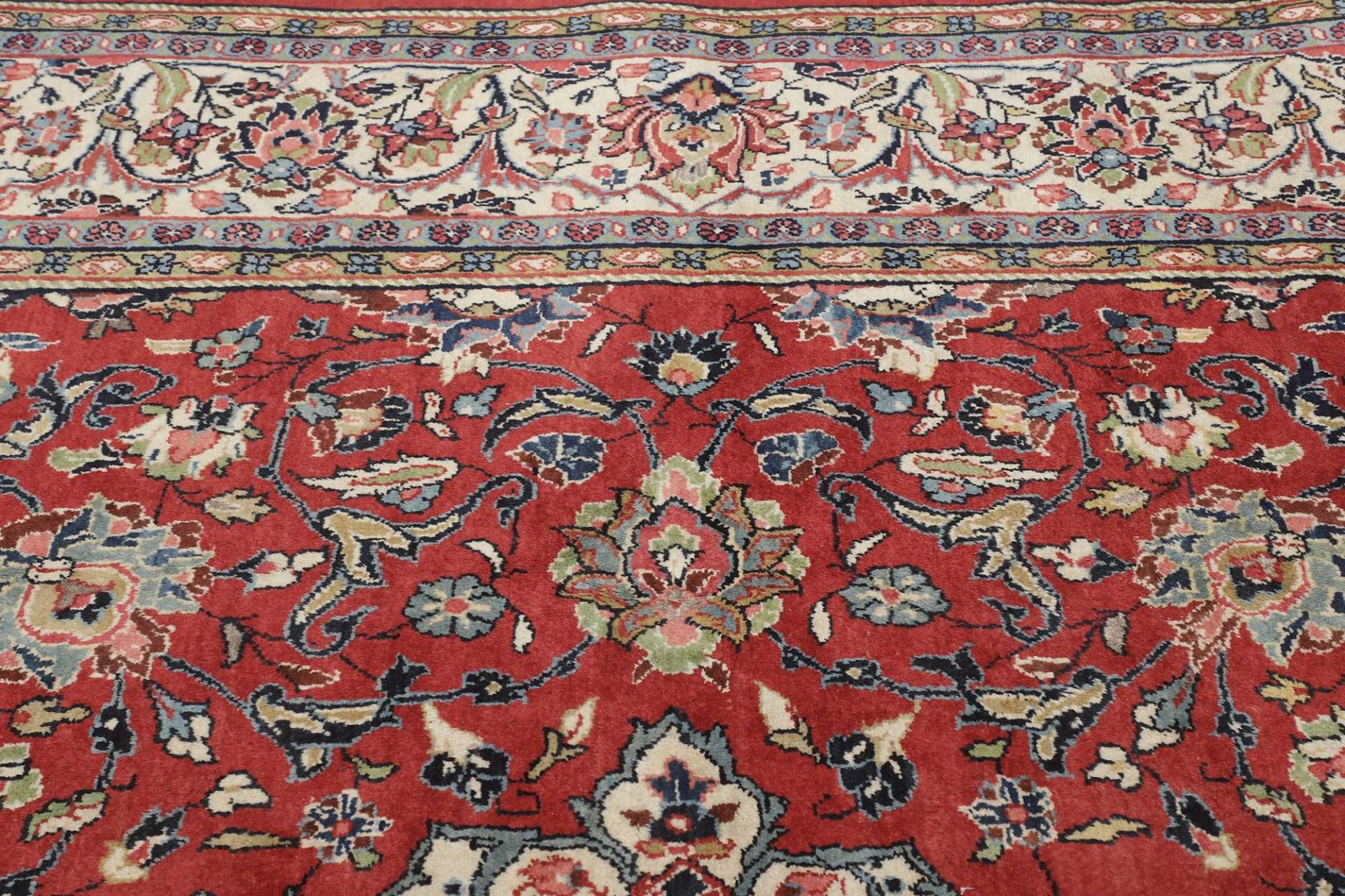 Perserteppich aus Iran, 321 × 509 cm