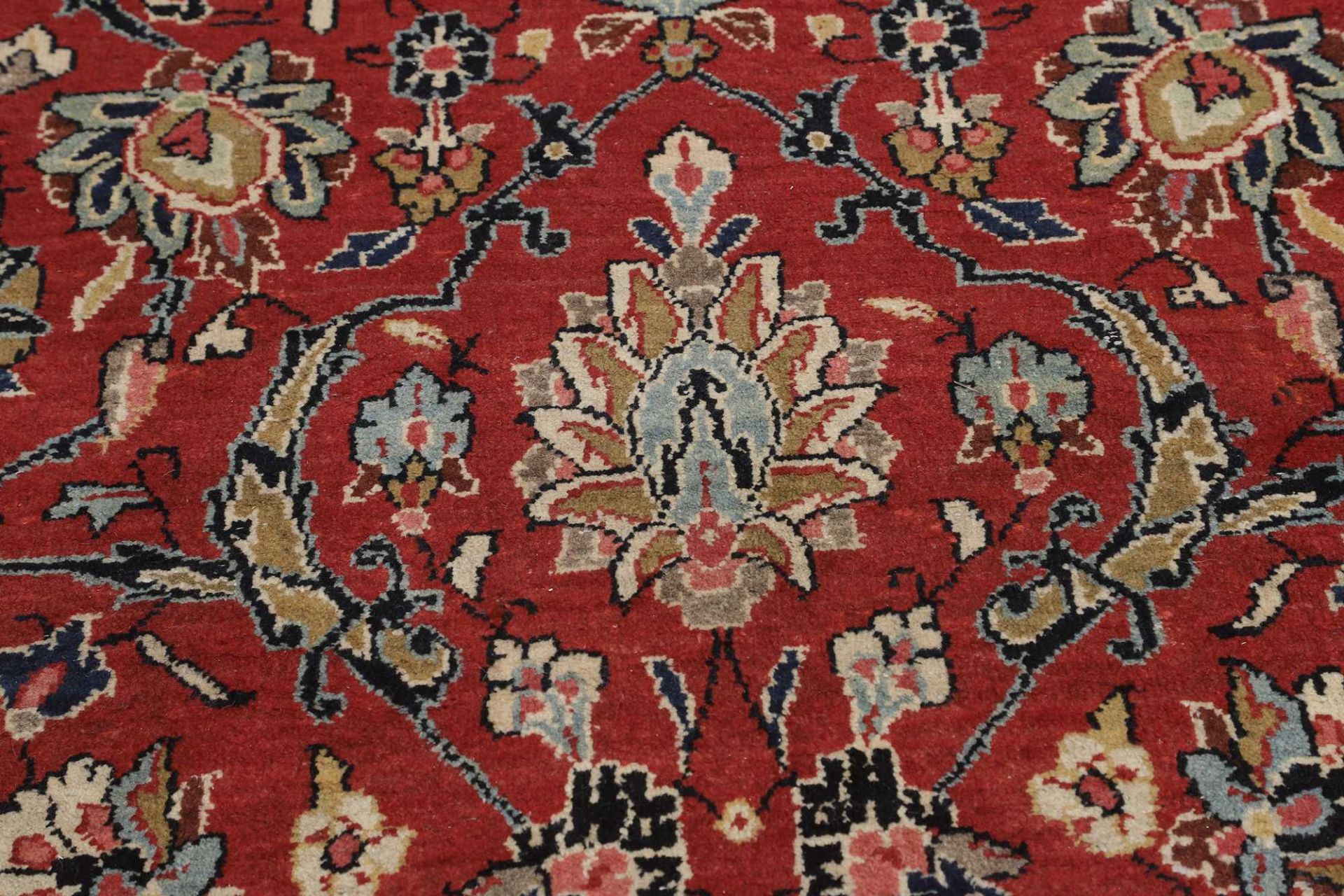 Perserteppich aus Iran, 321 × 509 cm