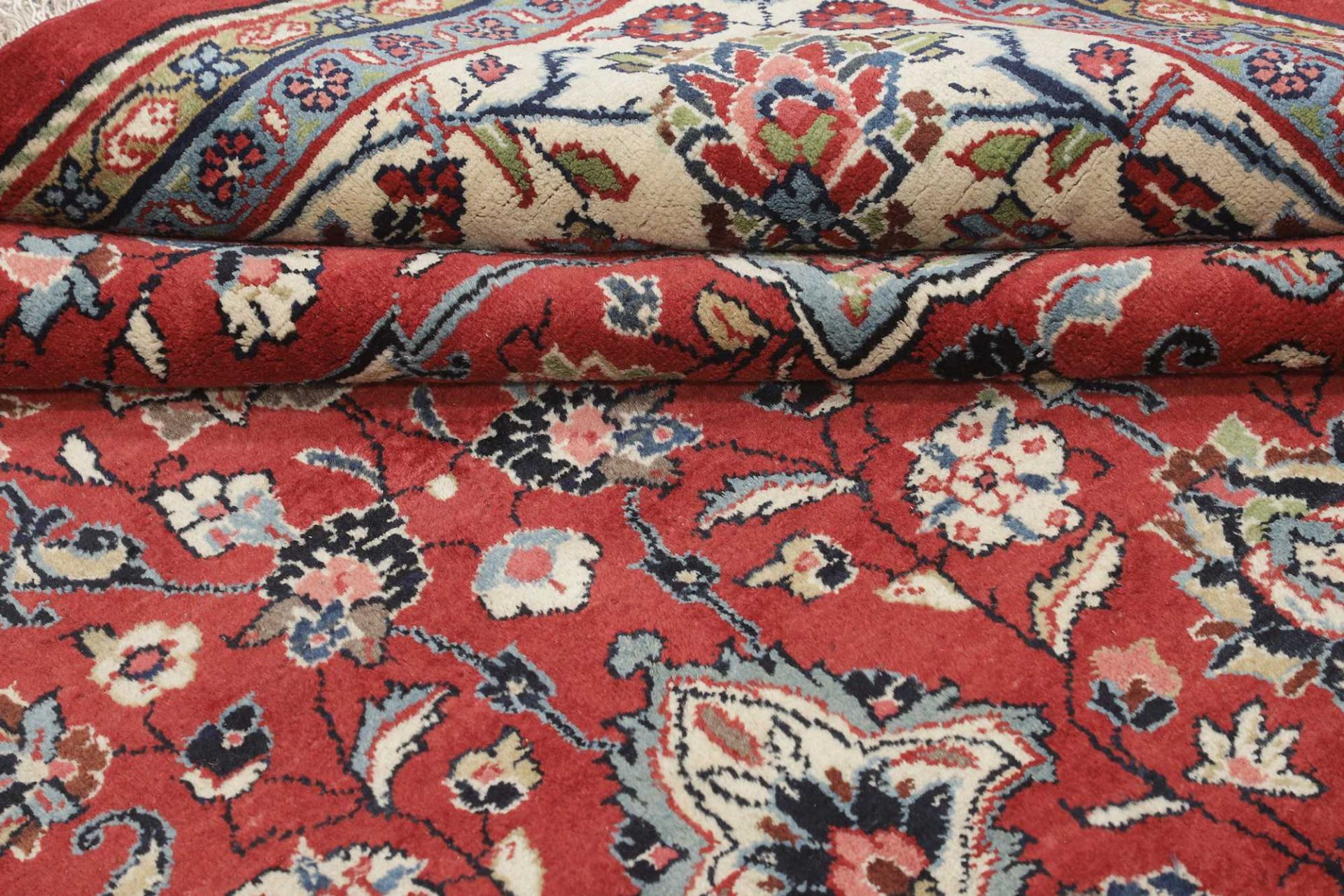 Perserteppich aus Iran, 321 × 509 cm