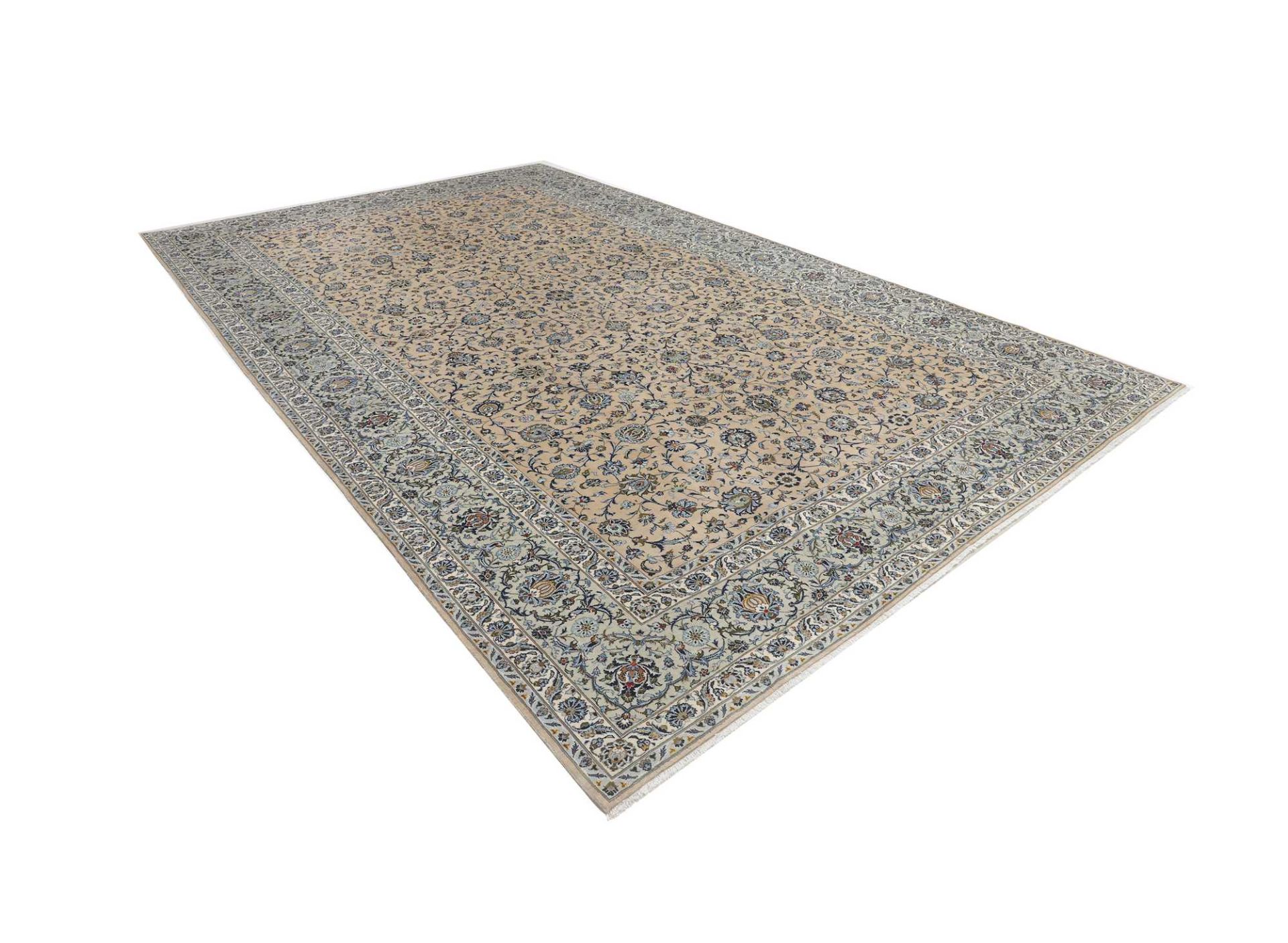 Kashan Perserteppich aus Iran, 306 × 504 cm