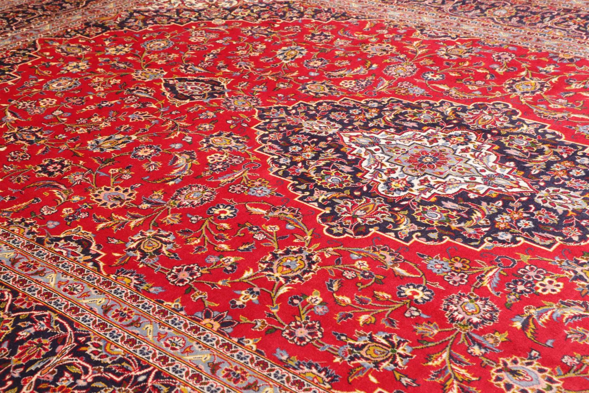 Kashan Perserteppich aus Iran, 301 × 451 cm