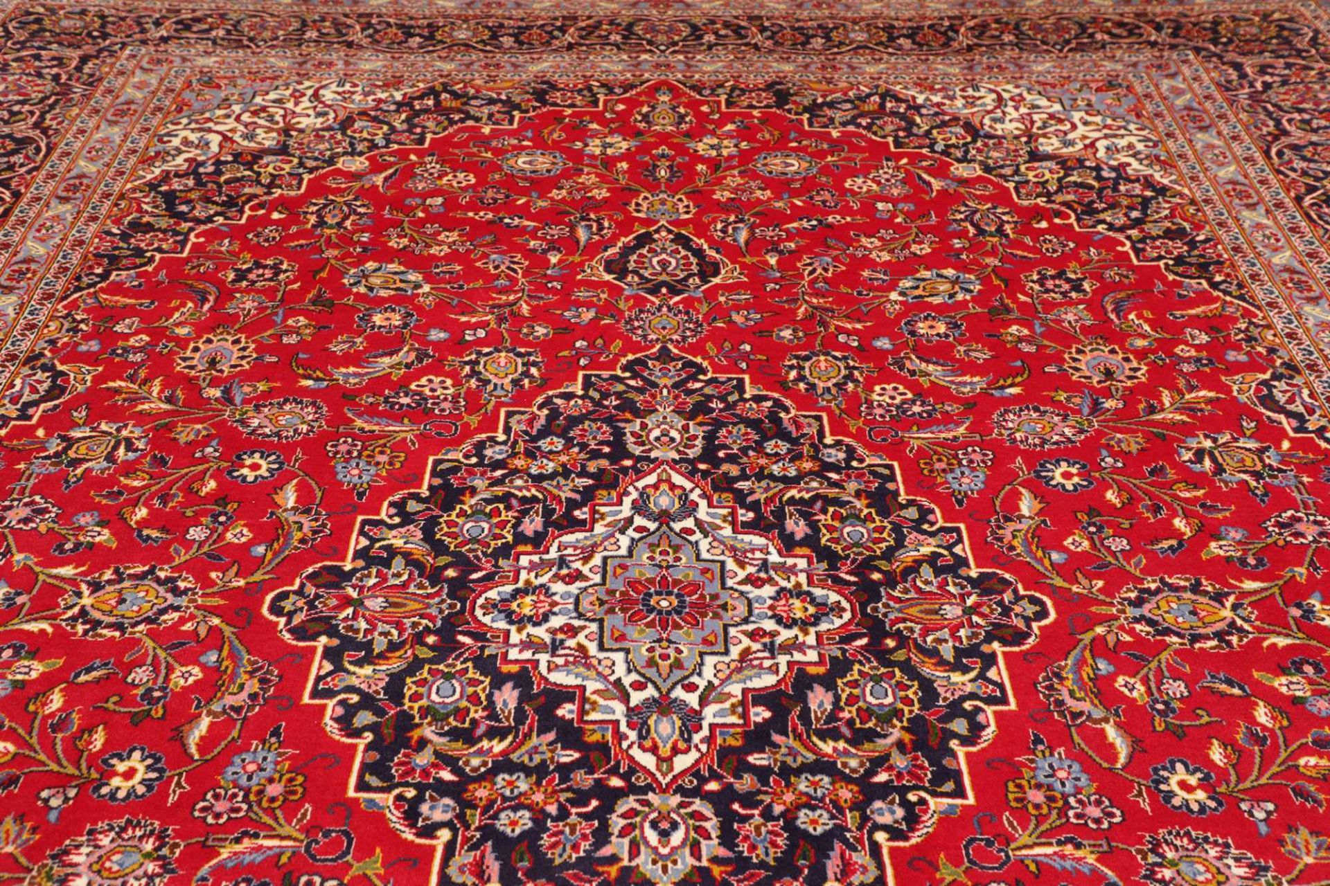 Kashan Perserteppich aus Iran, 301 × 451 cm
