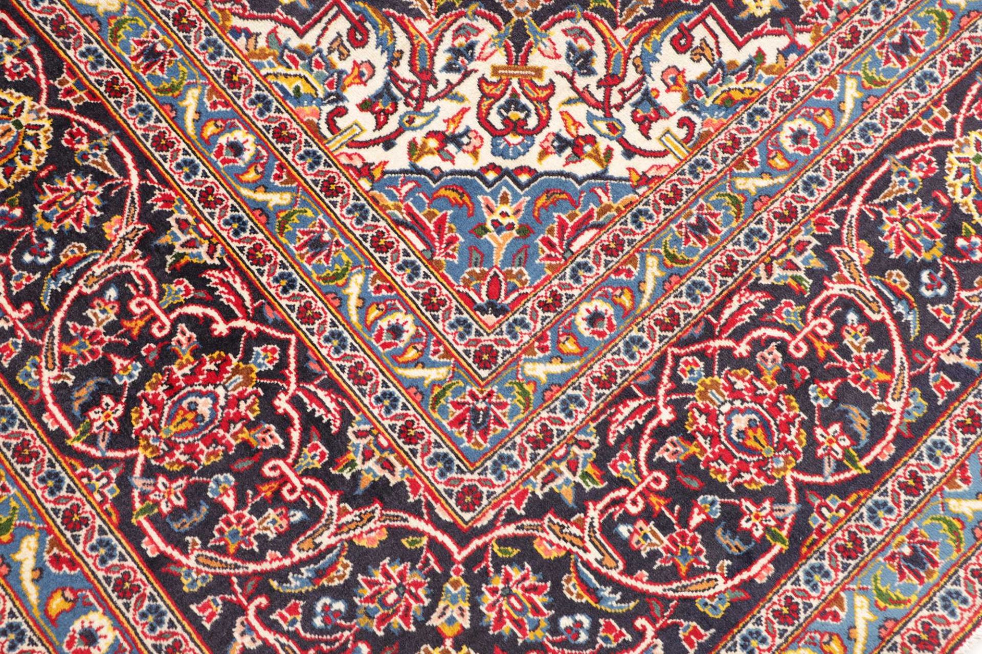 Kashan Perserteppich aus Iran, 311 × 424 cm