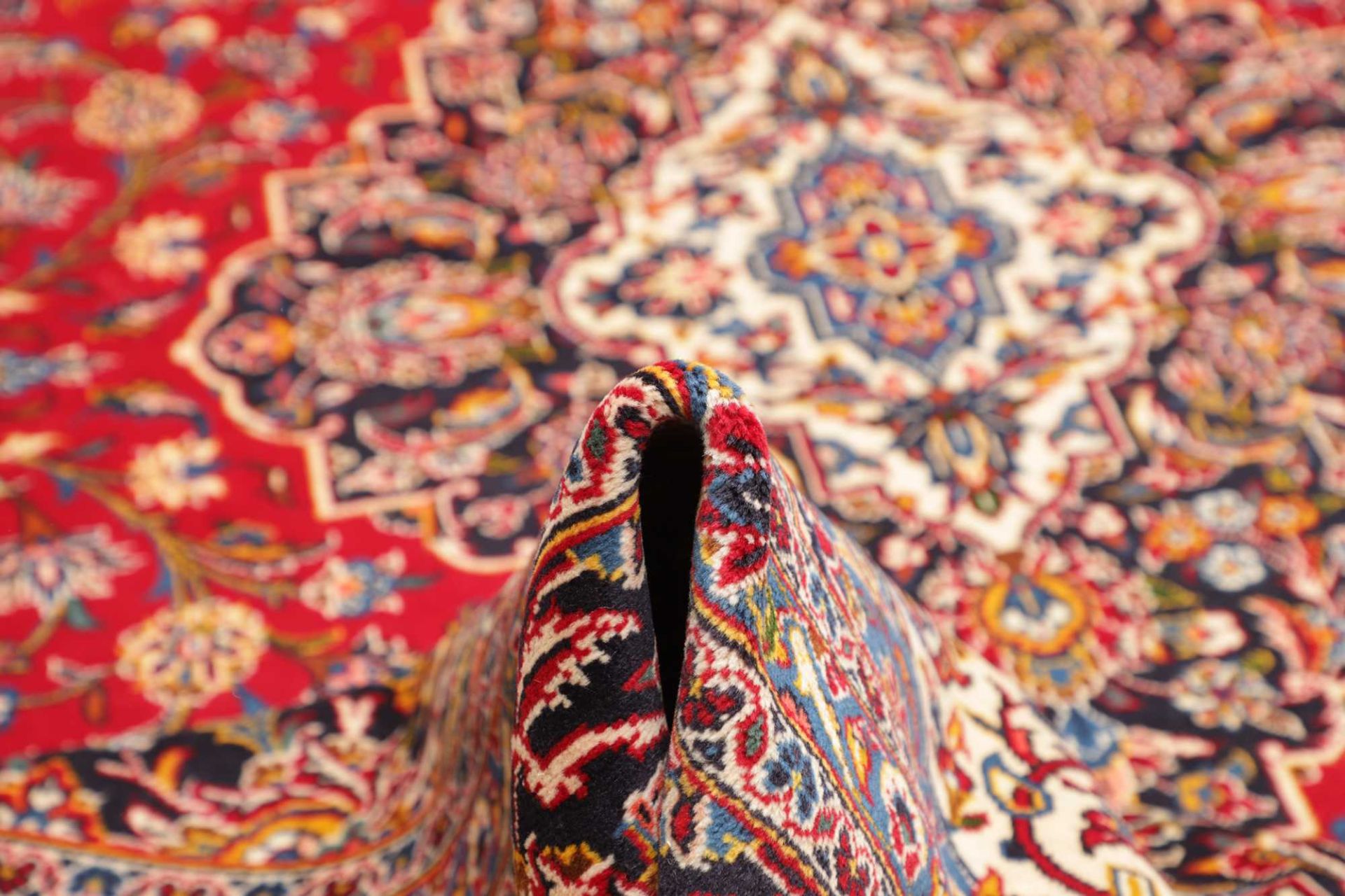 Kashan Perserteppich aus Iran, 311 × 424 cm