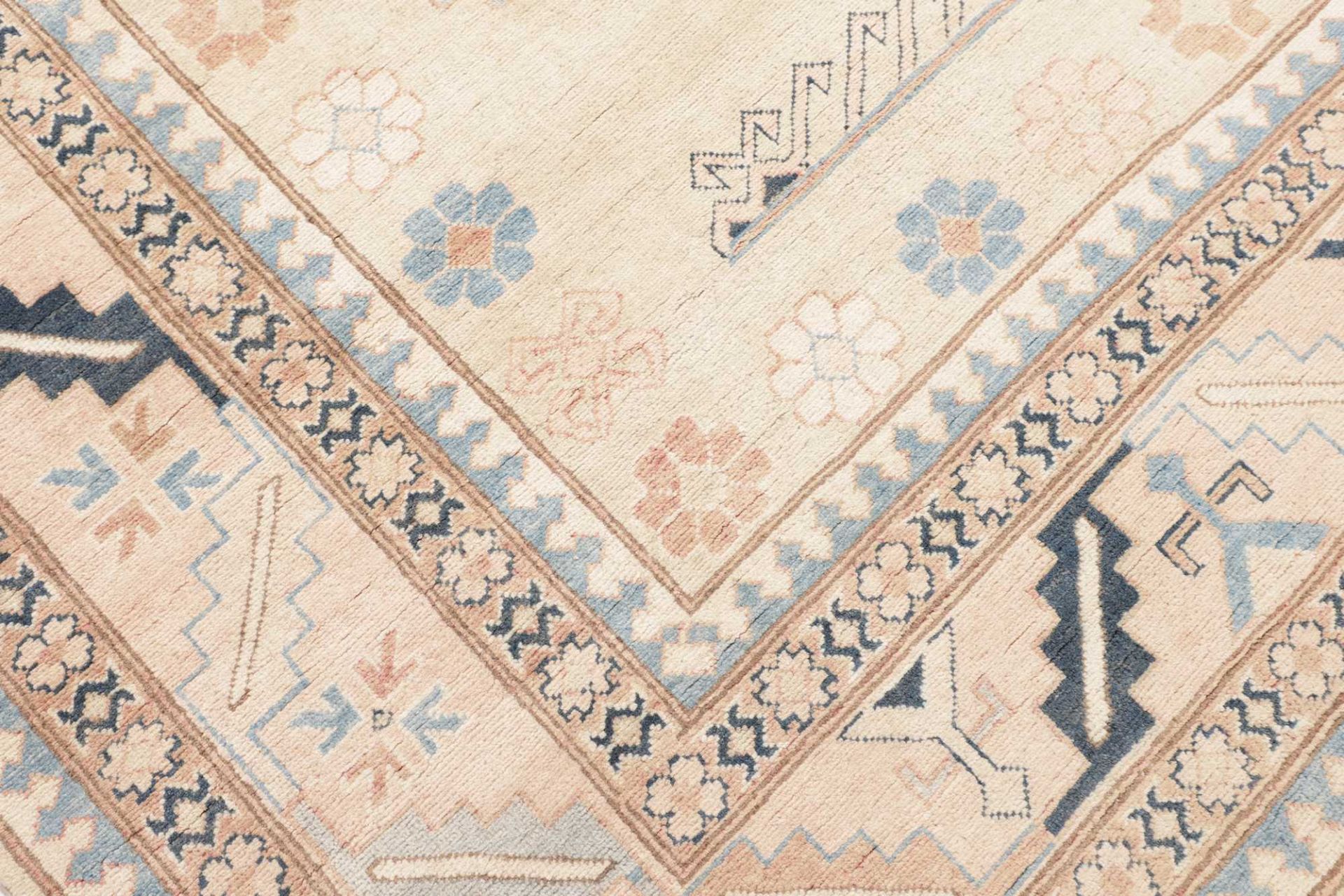 Kazak Orientteppich aus Pakistan, 302 × 435 cm