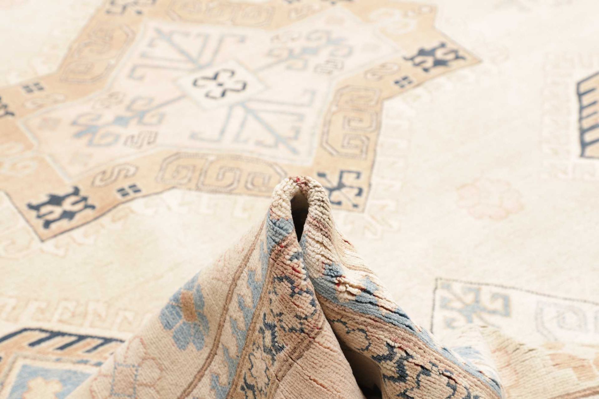 Kazak Orientteppich aus Pakistan, 302 × 435 cm