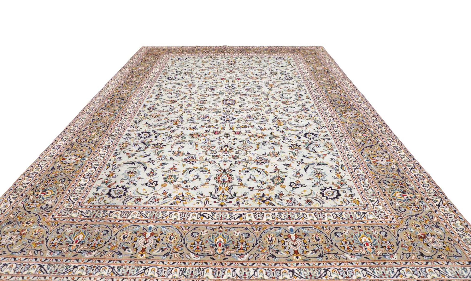 Kashan Perserteppich 301 × 427 cm aus Wolle, handgeknüpft