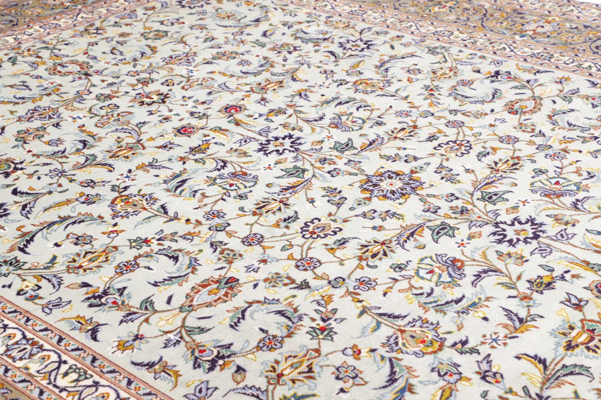Kashan Perserteppich 301 × 427 cm aus Wolle, handgeknüpft