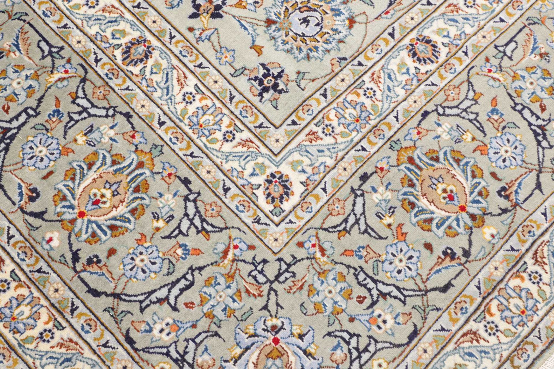 Kashan Perserteppich aus Iran, 306 × 424 cm