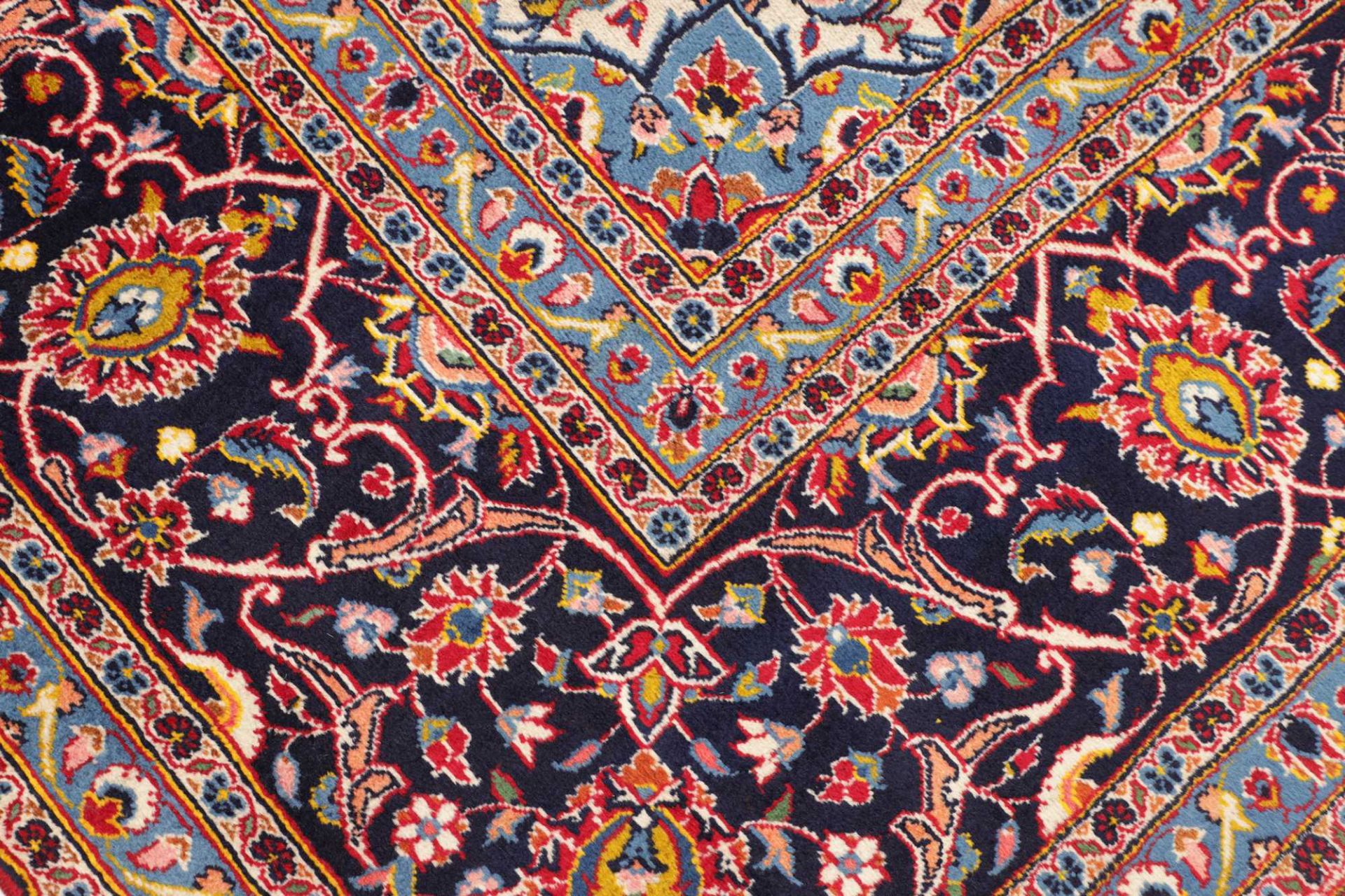 Kashan Perserteppich 301 × 424 cm aus Wolle, handgeknüpft