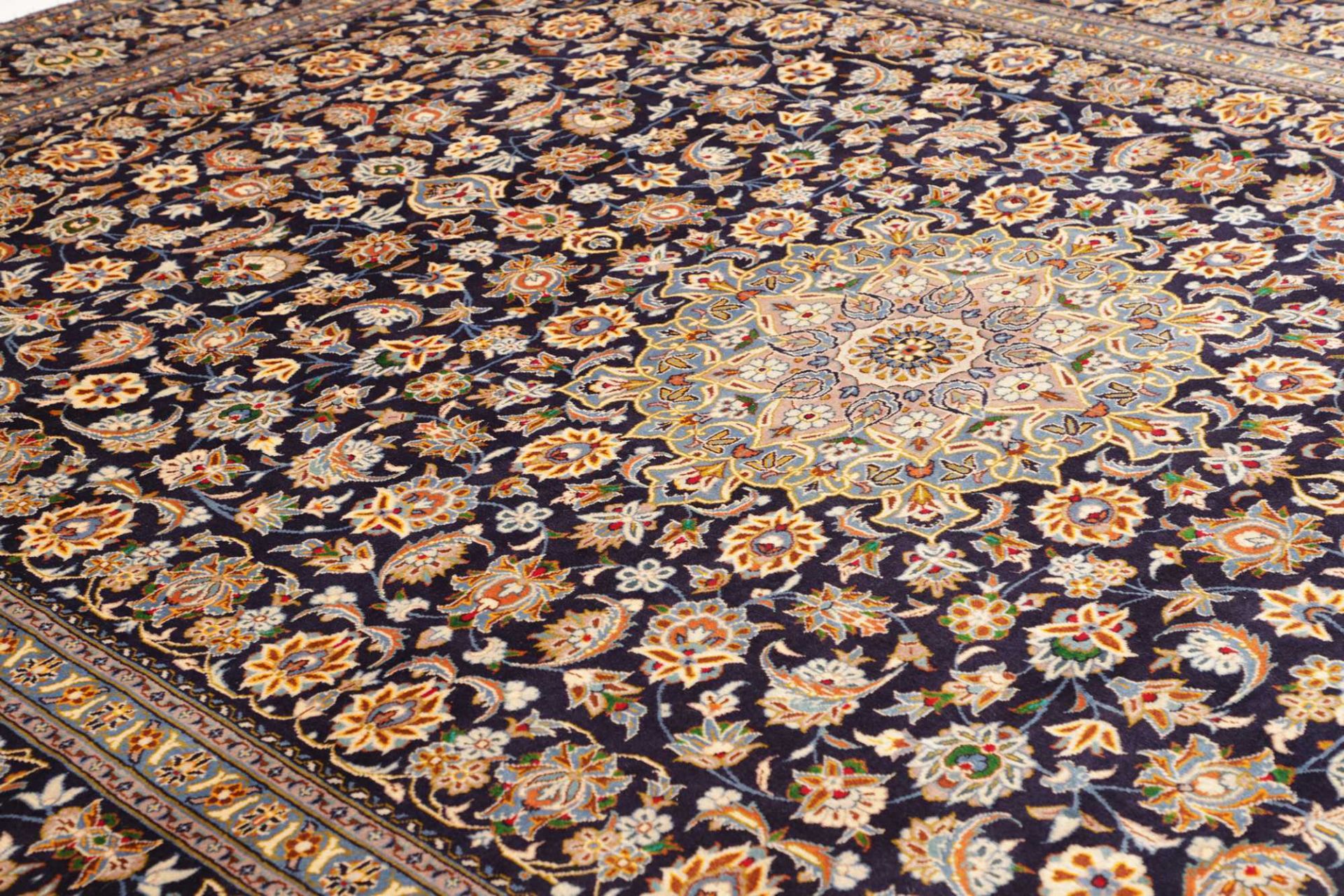 Handgeknüpfter Kashan Perserteppich 306 × 411 cm