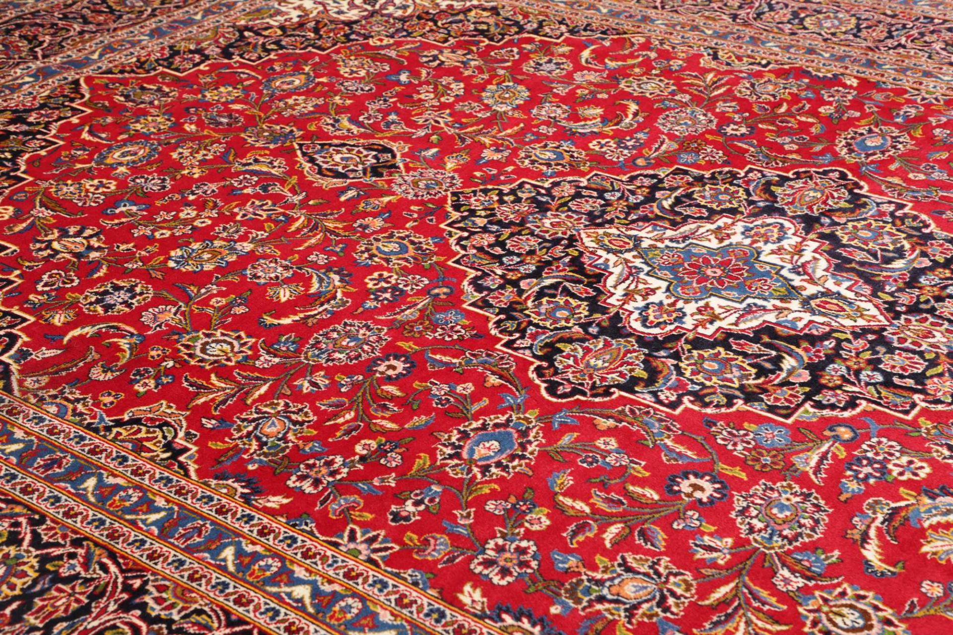 Kashan Perserteppich 291 × 431 cm aus Wolle, handgeknüpft