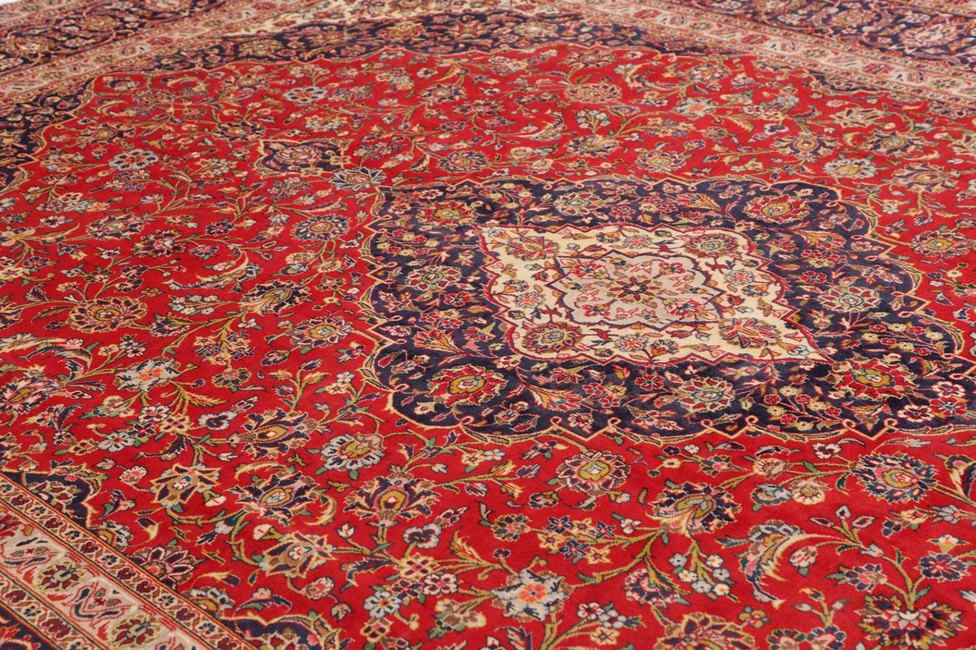 Handgeknüpfter Kashan Perserteppich 301 × 409 cm