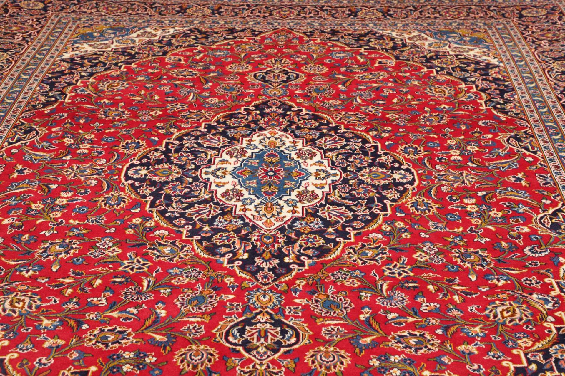 Kashan Perserteppich aus Iran, 304 × 404 cm
