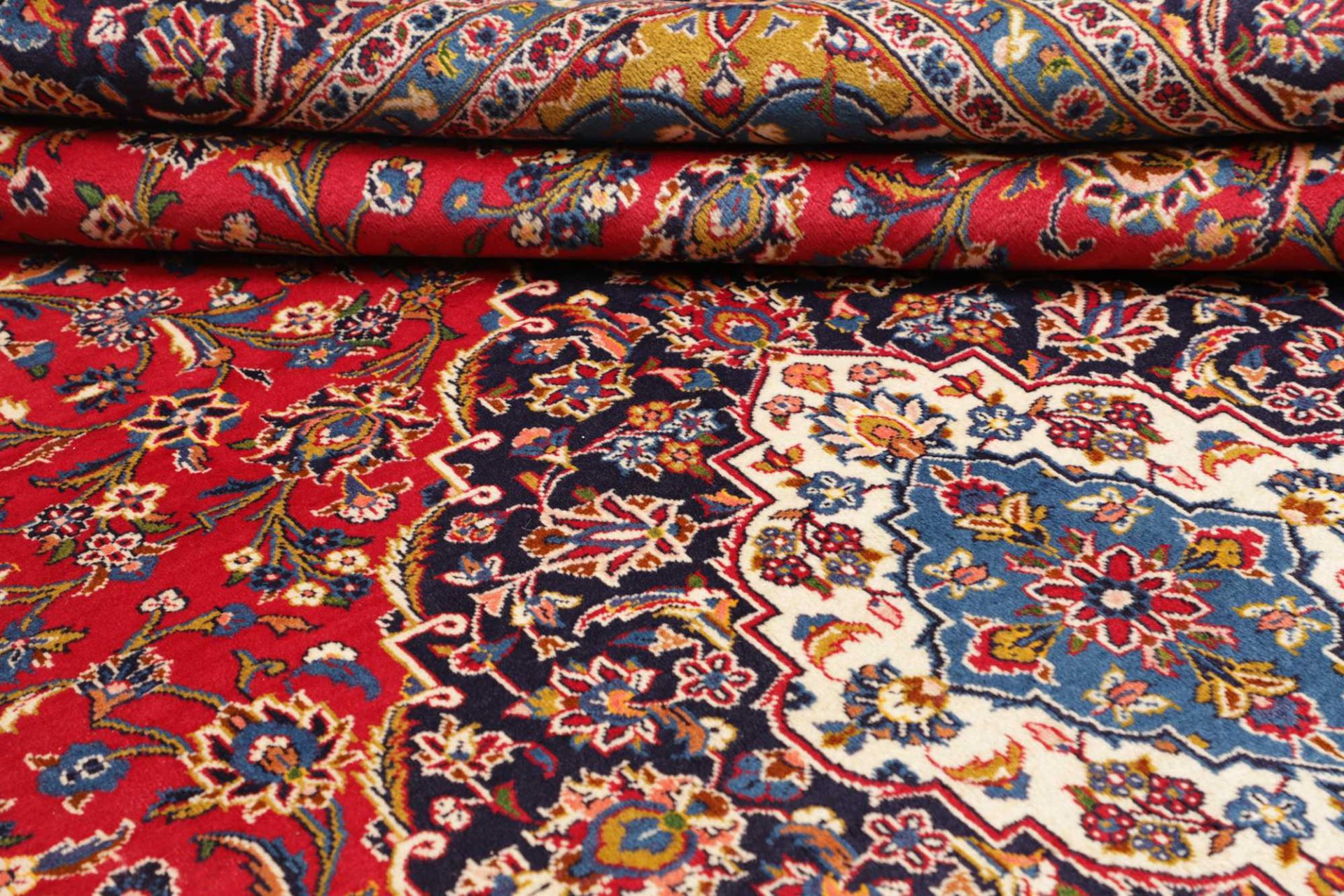 Kashan Perserteppich aus Iran, 304 × 404 cm