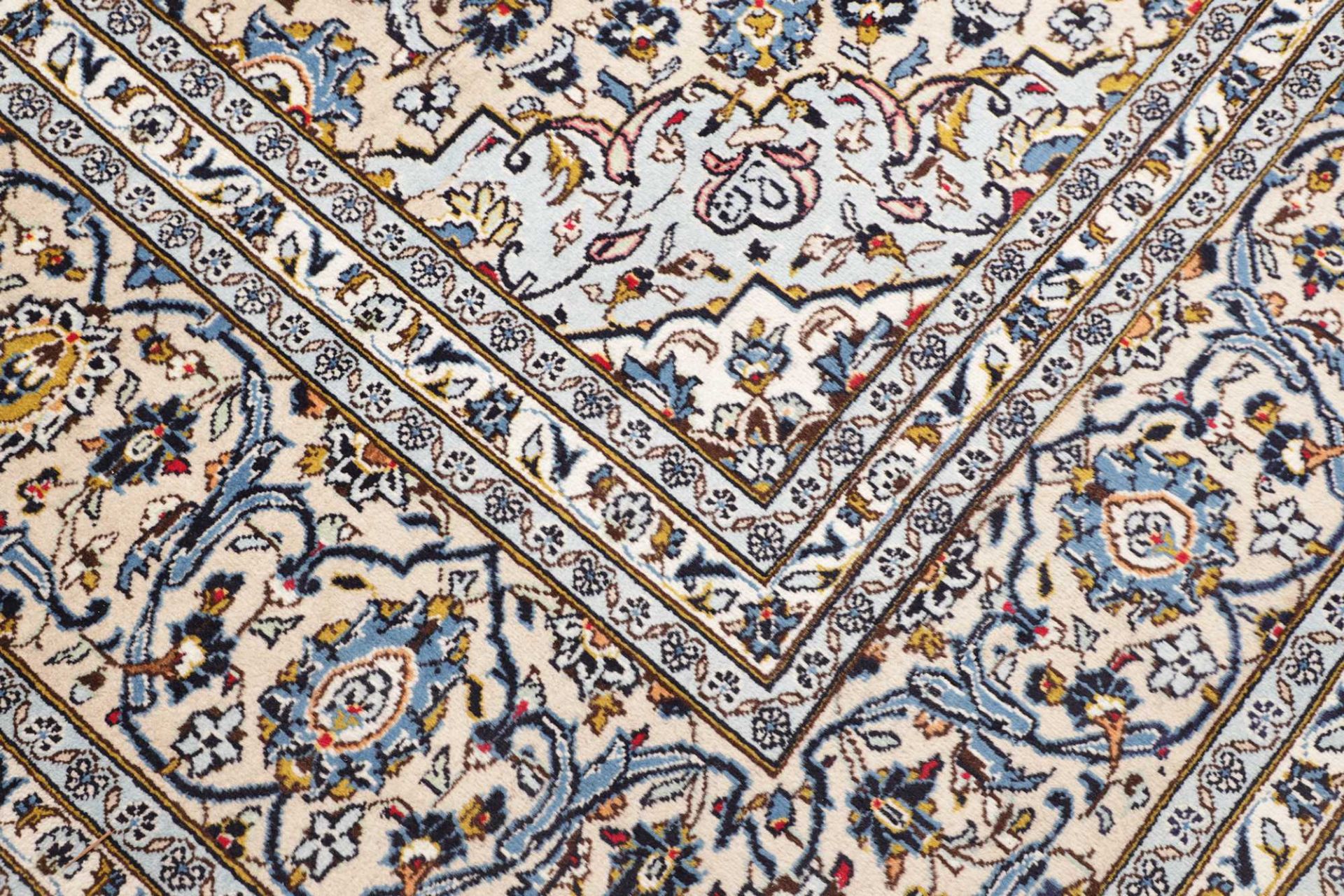 Kashan Perserteppich aus Iran, 303 × 406 cm