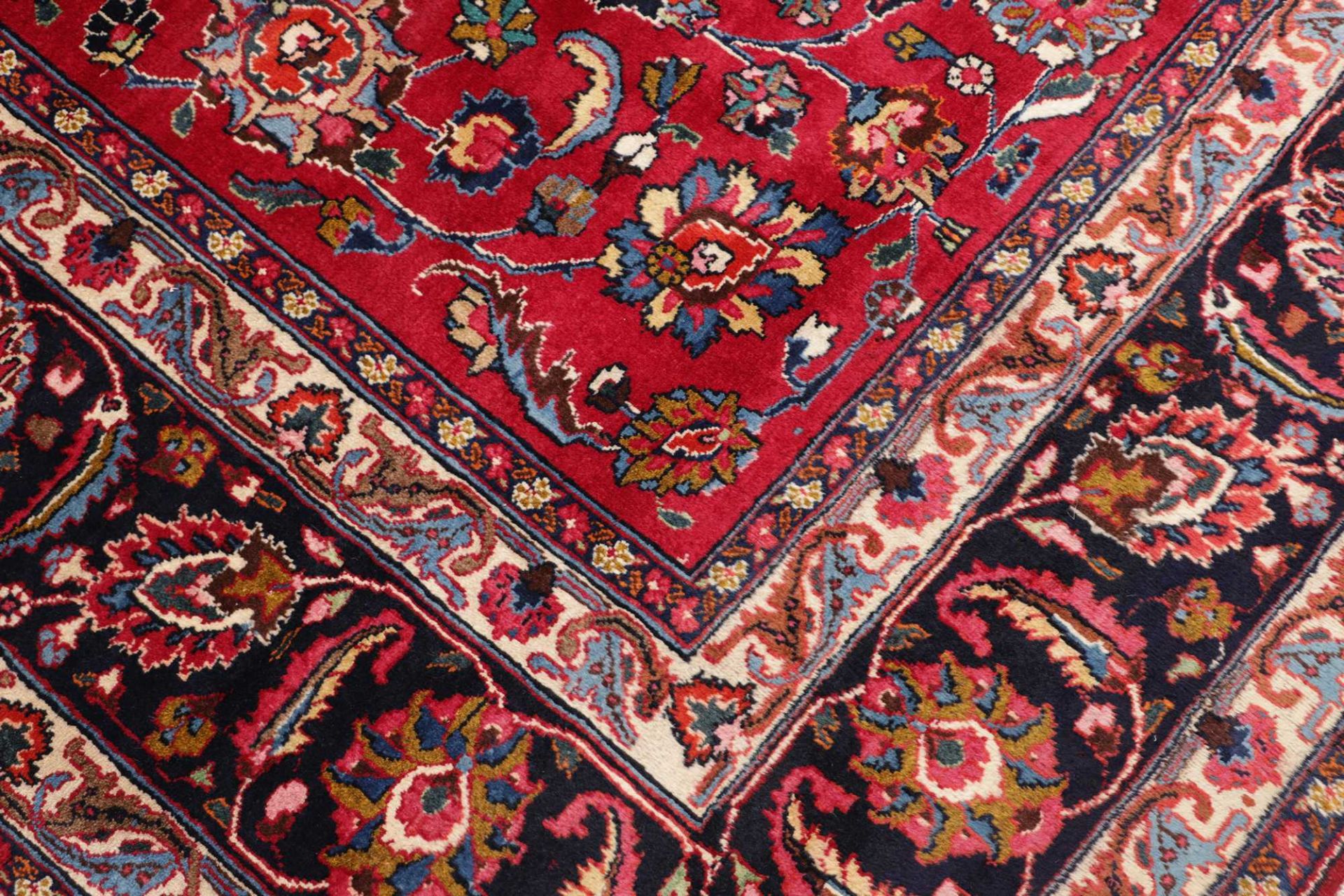 Mashhad Perserteppich aus Iran, 303 × 401 cm