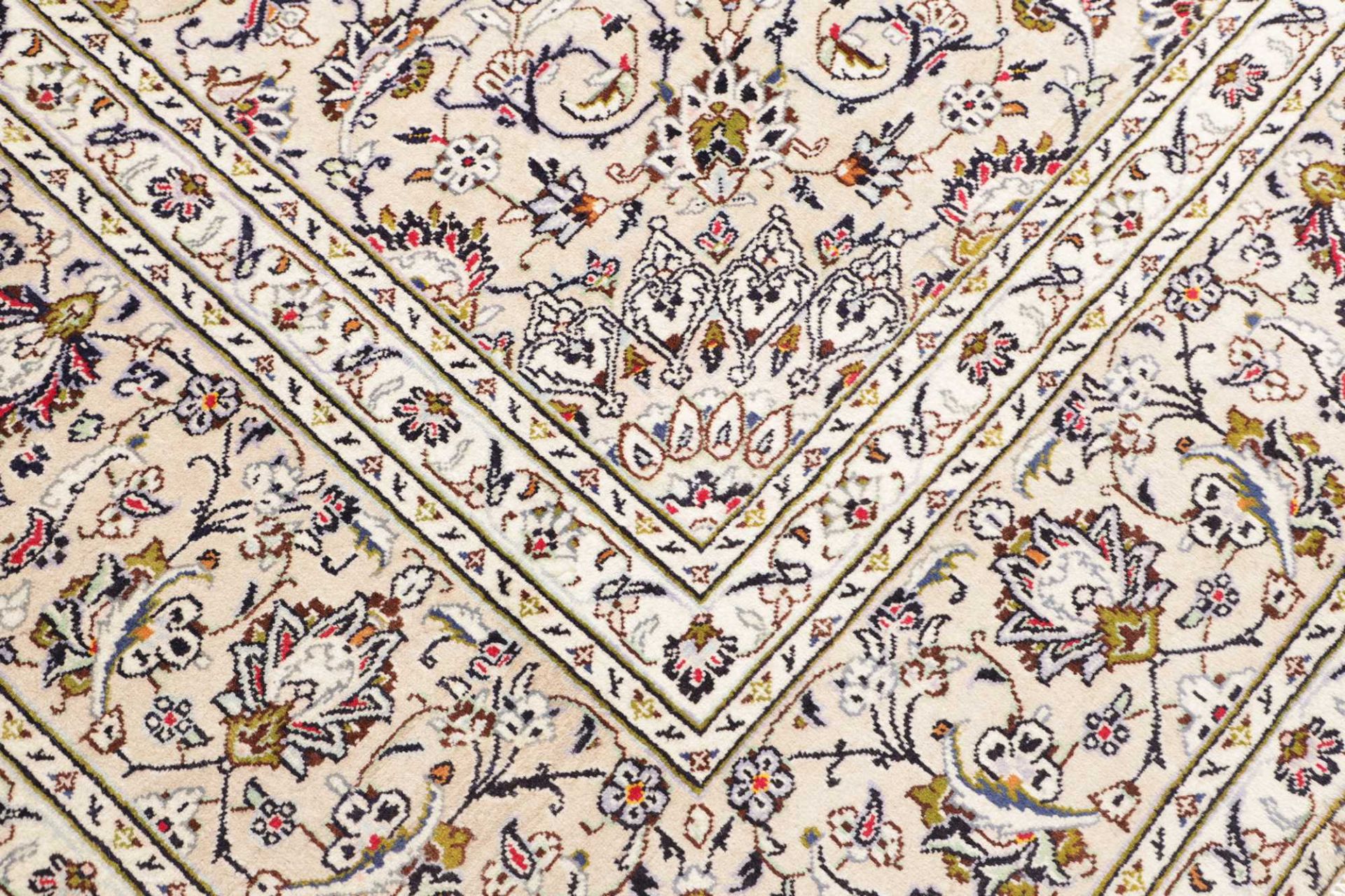 Handgeknüpfter Kashan Perserteppich 301 × 402 cm