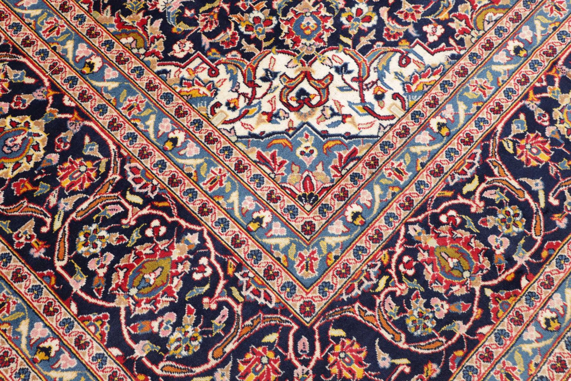 Handgeknüpfter Kashan Perserteppich 299 × 404 cm