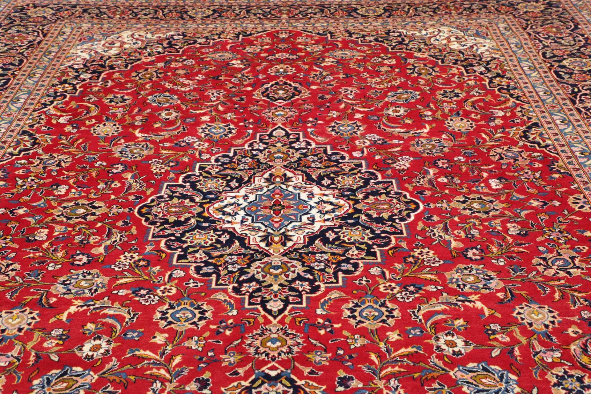 Handgeknüpfter Kashan Perserteppich 299 × 404 cm