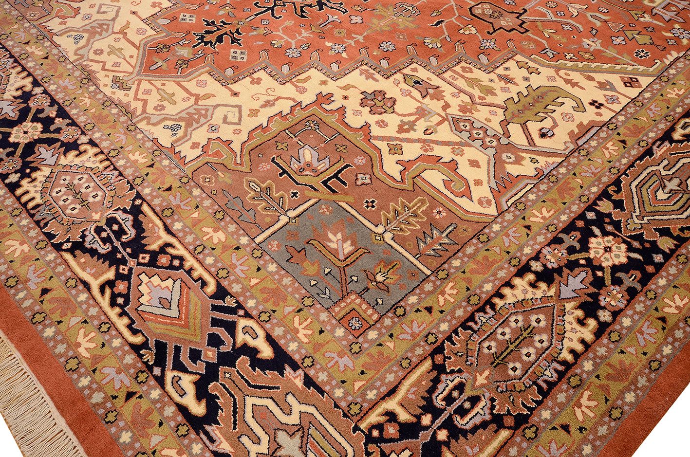 Heriz Orientteppich 375 × 565 cm aus Wolle, handgeknüpft