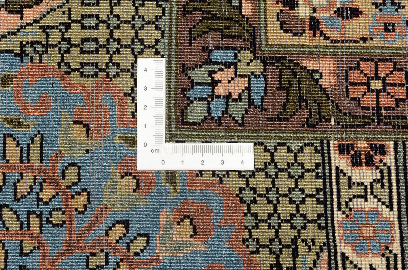 Kashmir Orientteppich 449 × 470 cm aus Seide, handgeknüpft