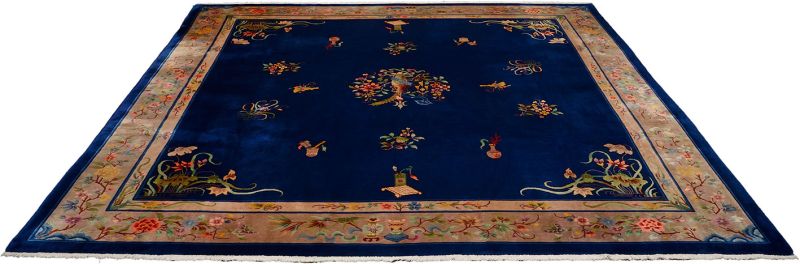 Antiker Teppich aus China, 350 × 360 cm
