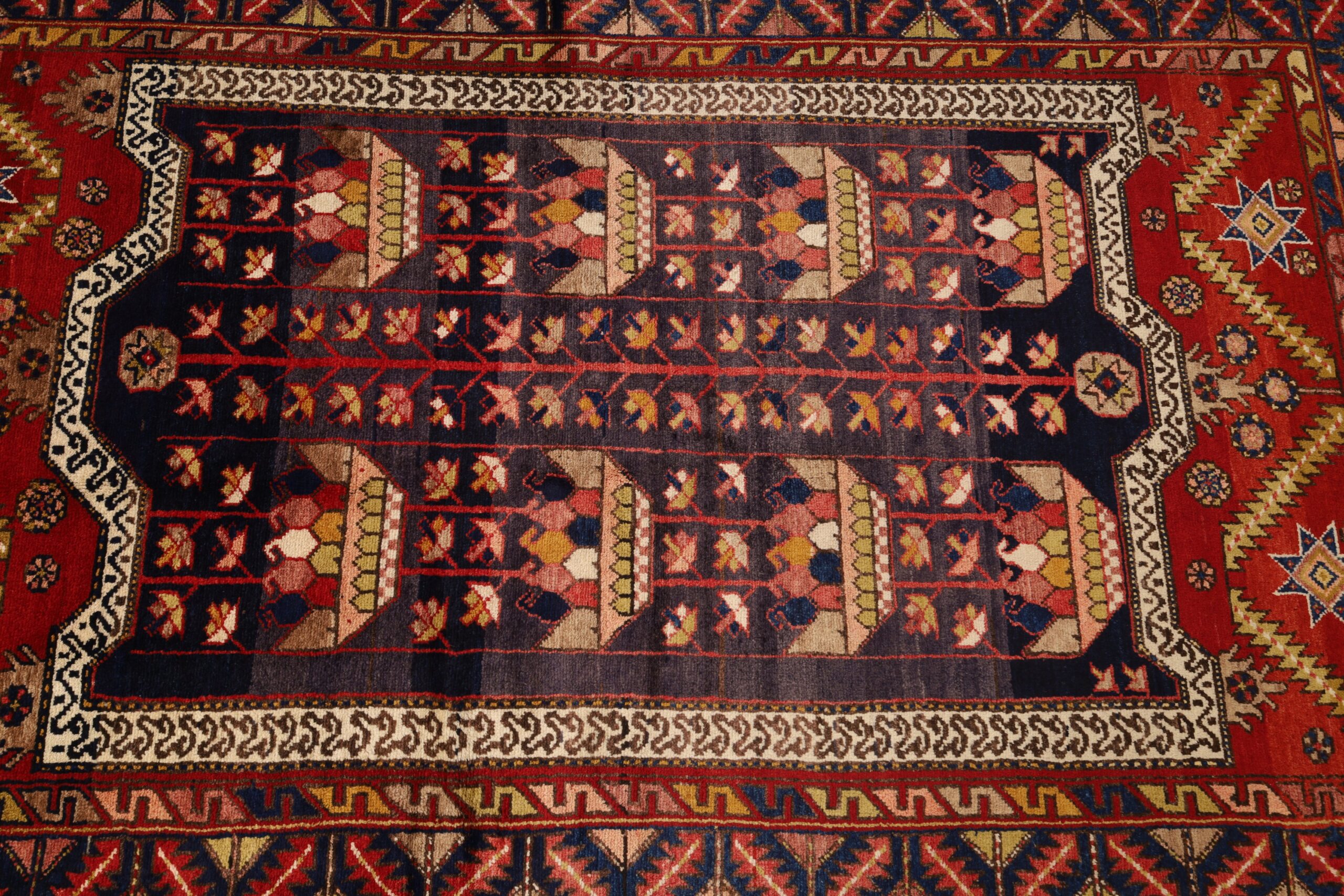 Antiker Perserteppich, 220 × 131 cm, Wolle