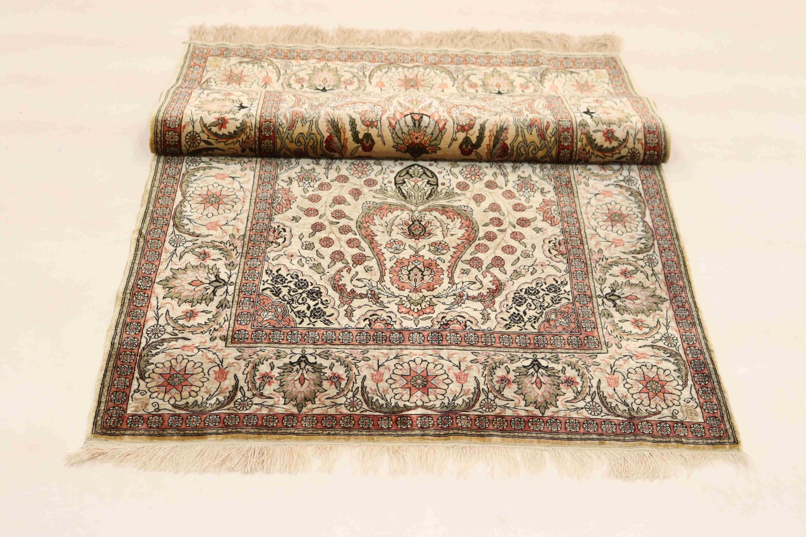 Hereke Orientteppich aus Türkei, 94 × 47 cm