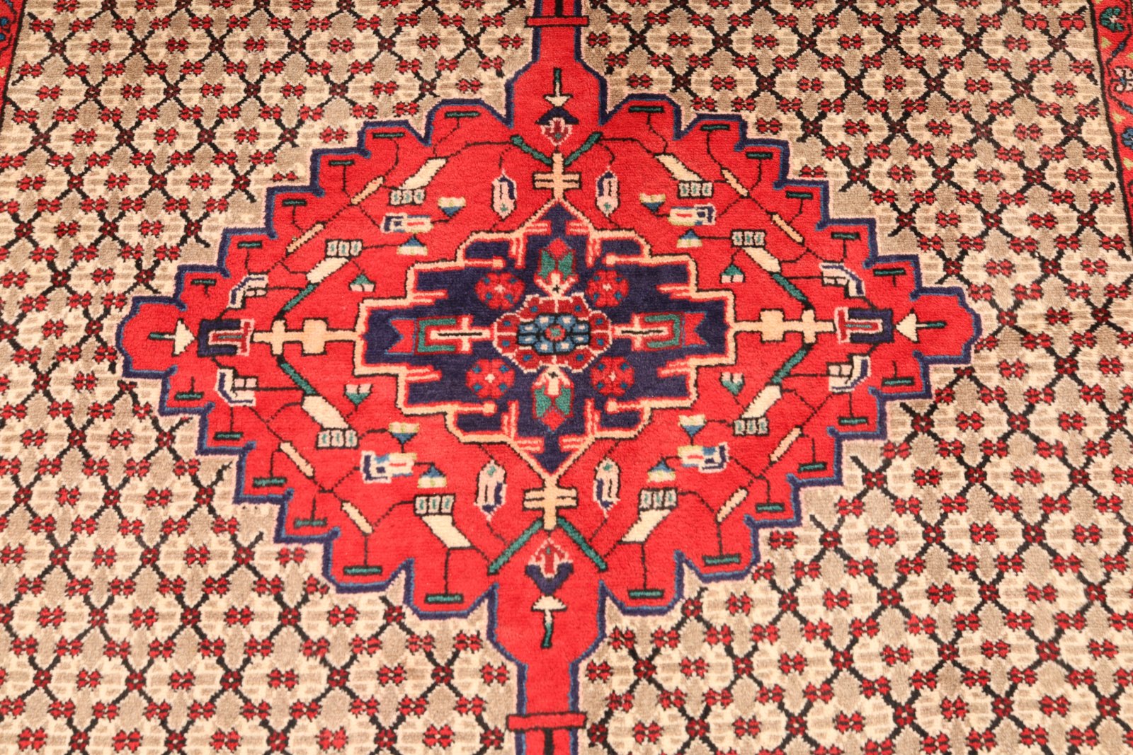 Perserteppich aus Iran, 350 × 160 cm