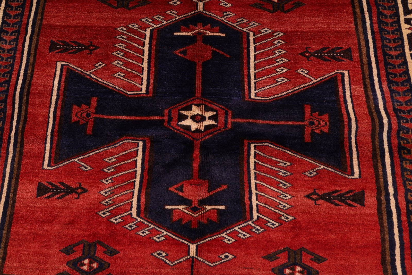 Perserteppich aus Iran, 202 × 160 cm