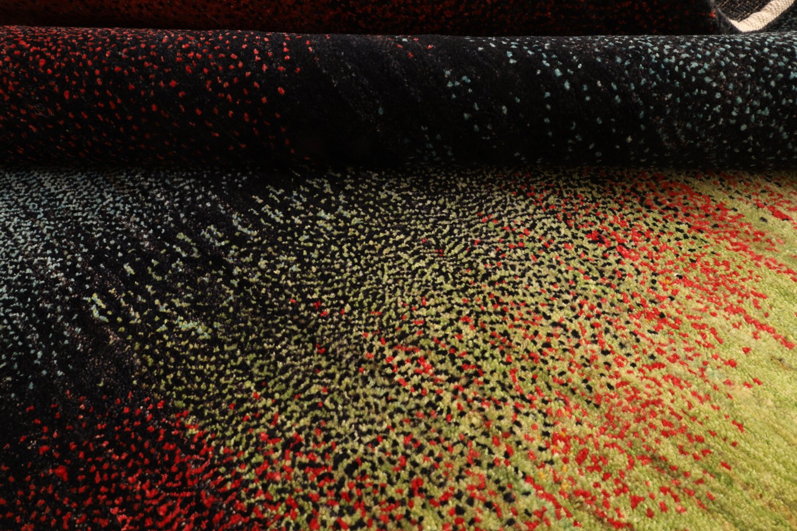 Handgeknüpfter Loribaft Orientteppich 238 × 174 cm