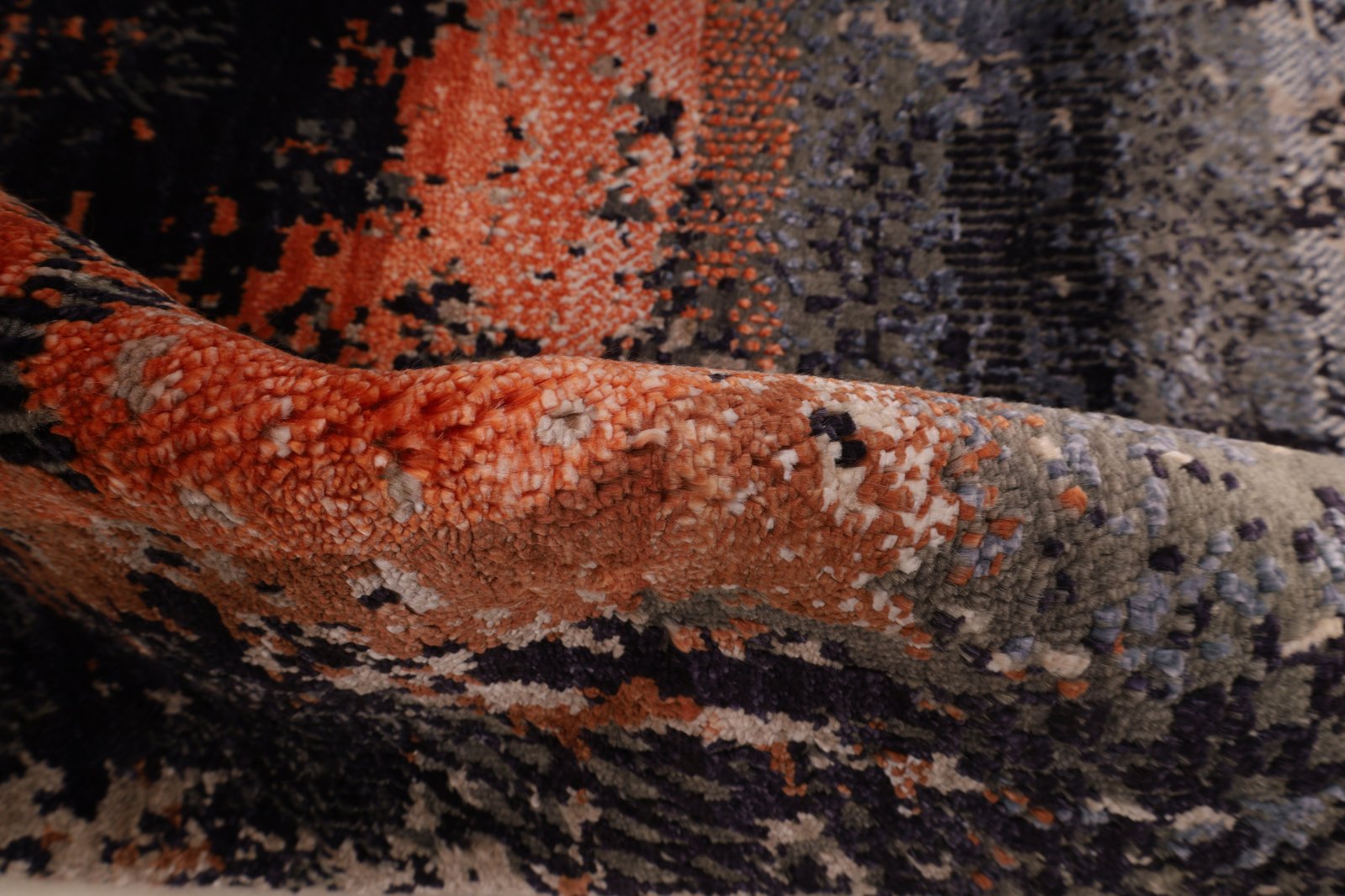 Orientteppich aus Indien, 235 × 166 cm