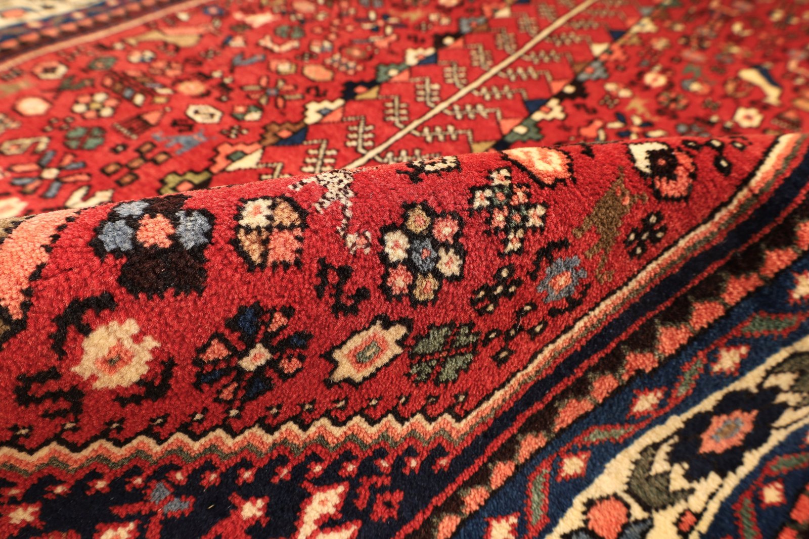 Perserteppich aus Iran, 296 × 97 cm