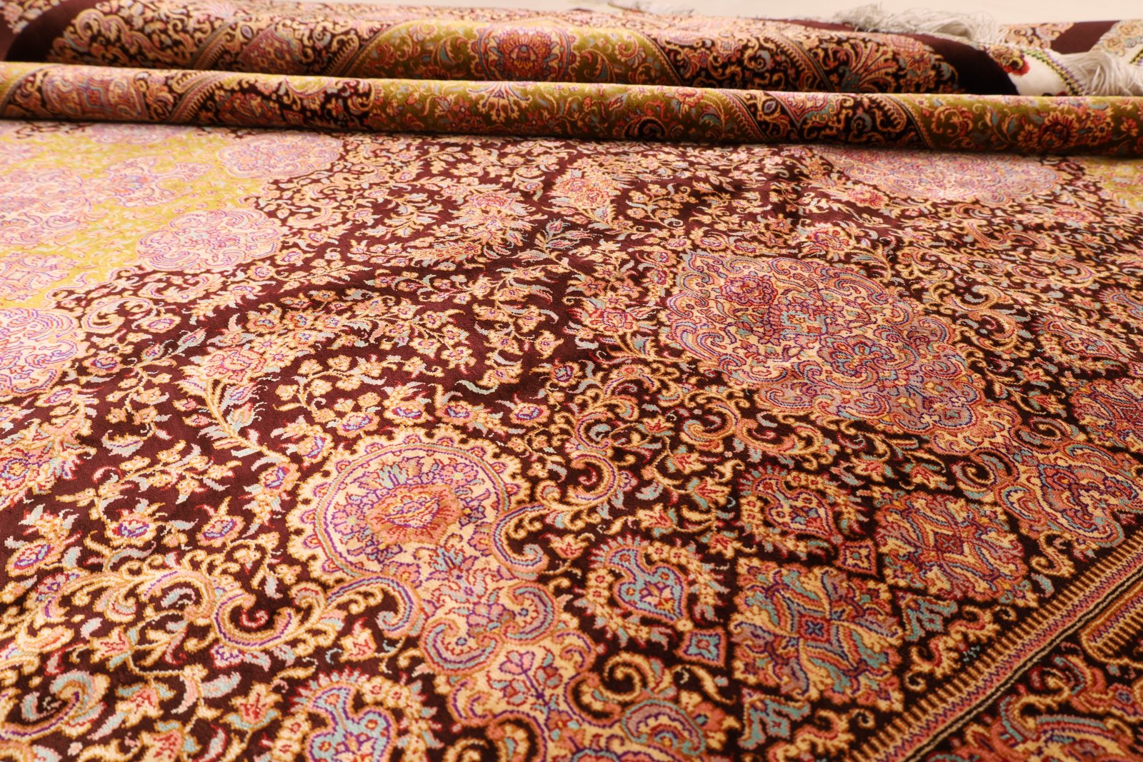 Handgeknüpfter Ghom Perserteppich 300 × 207 cm