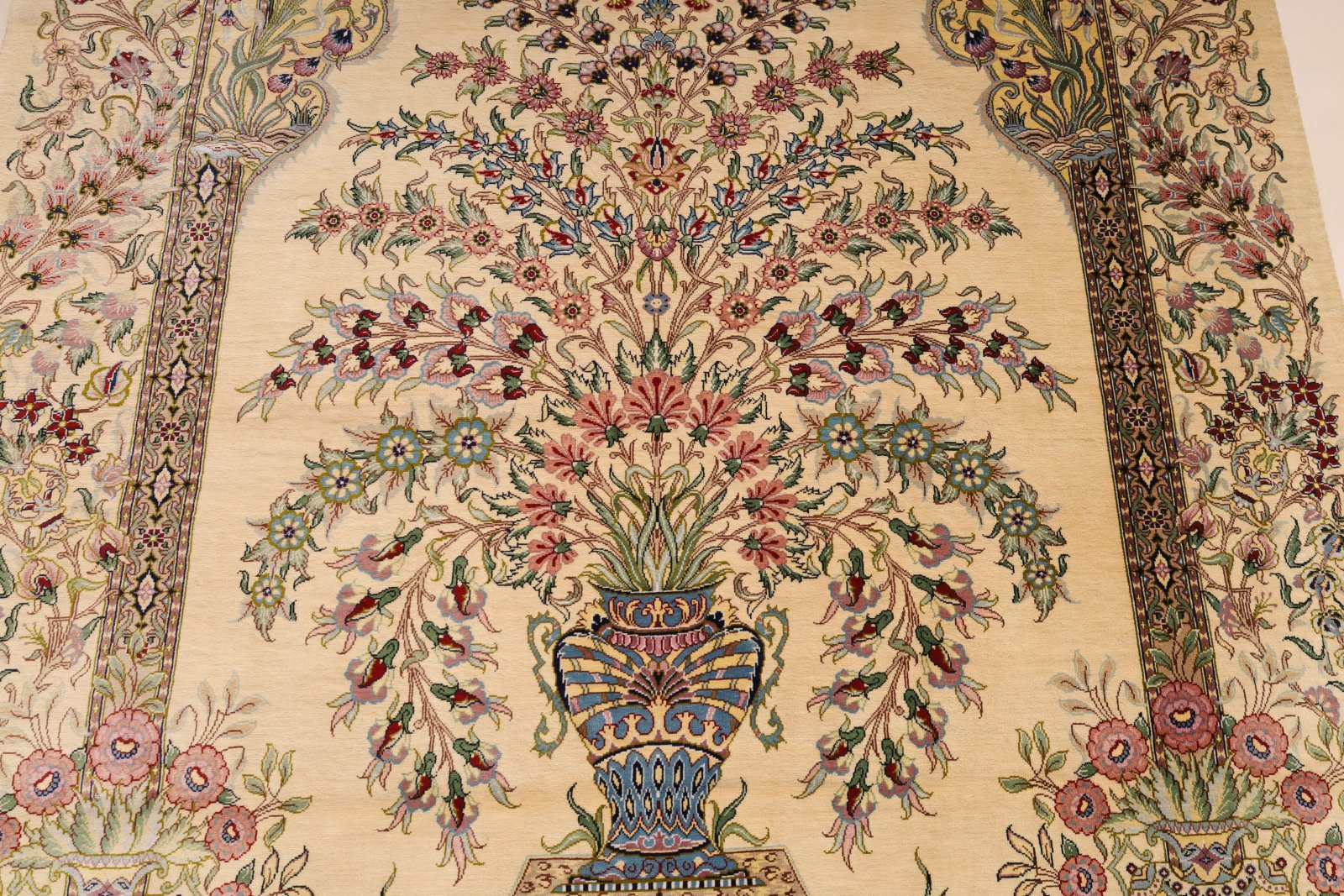 Ghom Perserteppich aus Iran, 157 × 101 cm