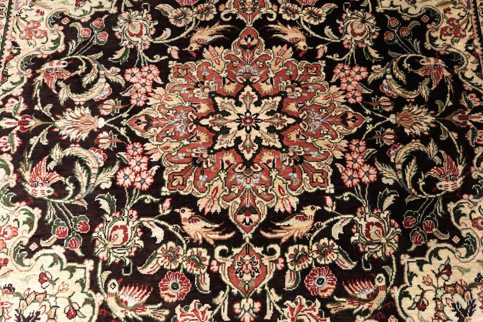 Ghom Perserteppich 100 × 100 cm aus Seide, handgeknüpft