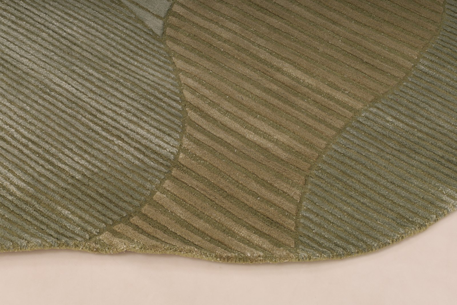 Handgeknüpfter Orientteppich, 230 × 160 cm, Wolle