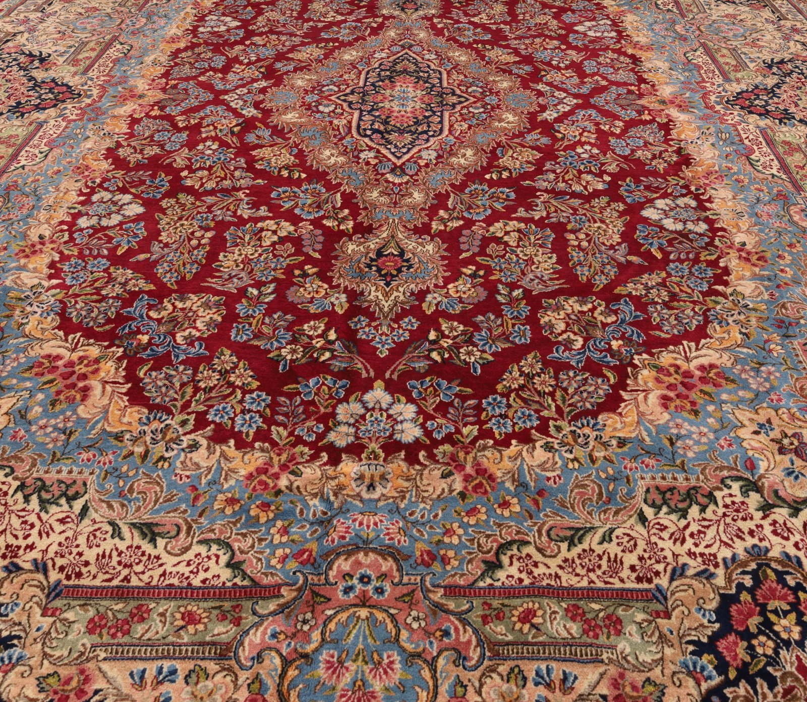 perserteppich-428-x-306-cm-wolle-handgeknuepft-rot-orange-7 Kerman Perserteppich aus Iran, 428 × 306 cm
